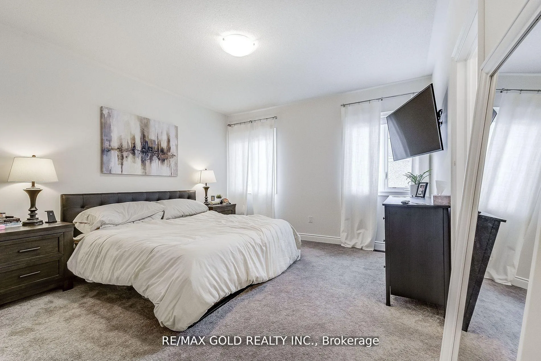 Photo 29 of 40 Silver Meadow Gardens, Hamilton, Waterdown — HOMEH