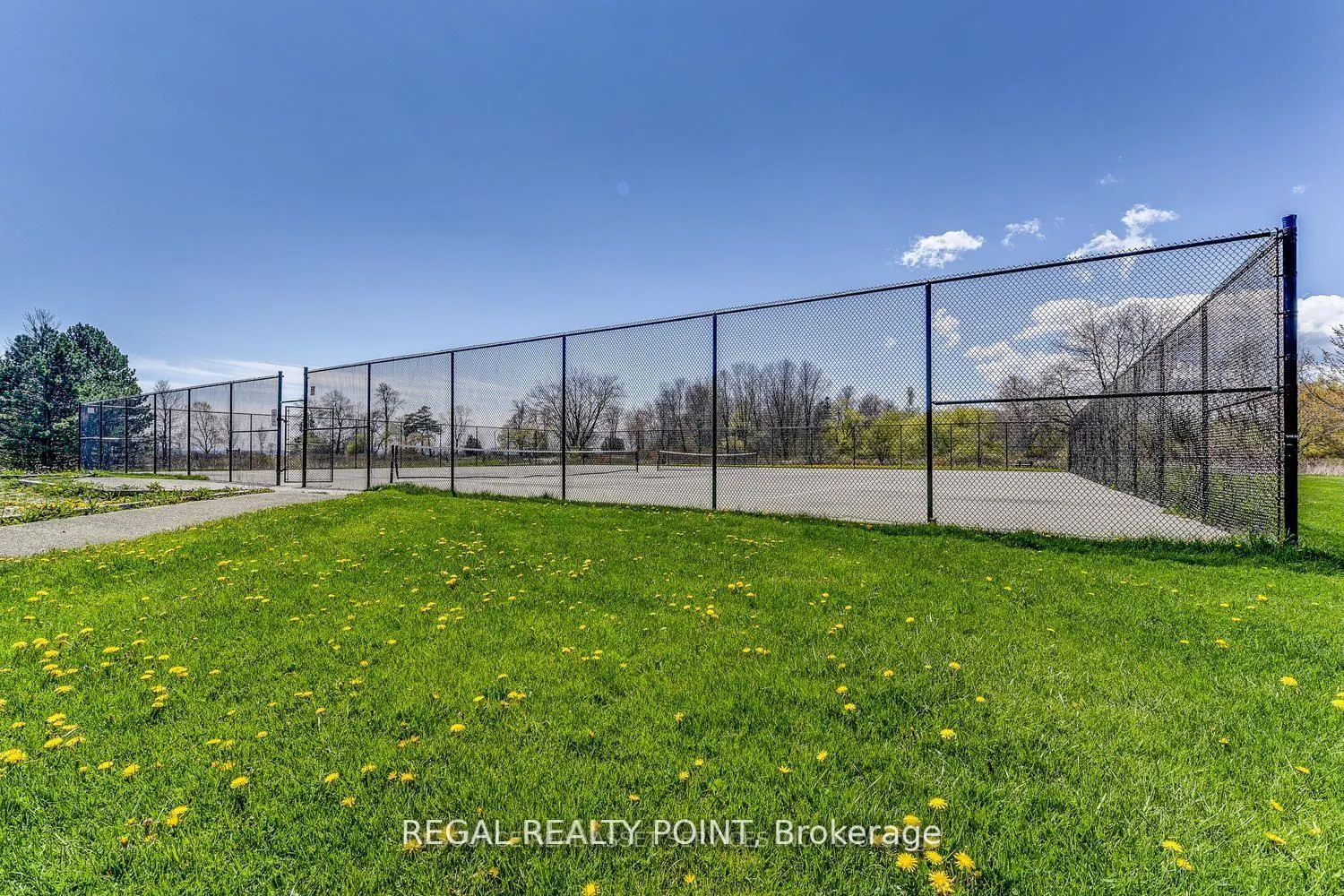 Photo 4 of 983 Pickering Beach Road S, Ajax, South East — HOMEH