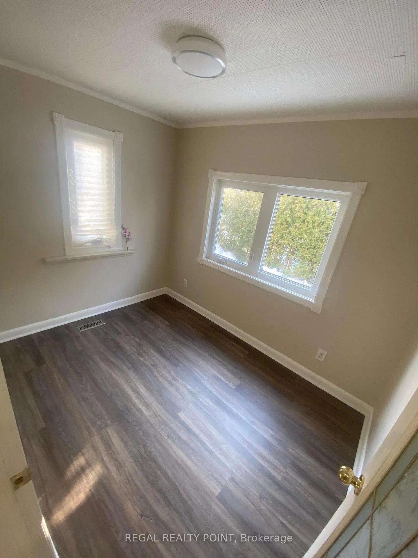 Photo 14 of 983 Pickering Beach Road S, Ajax, South East — HOMEH