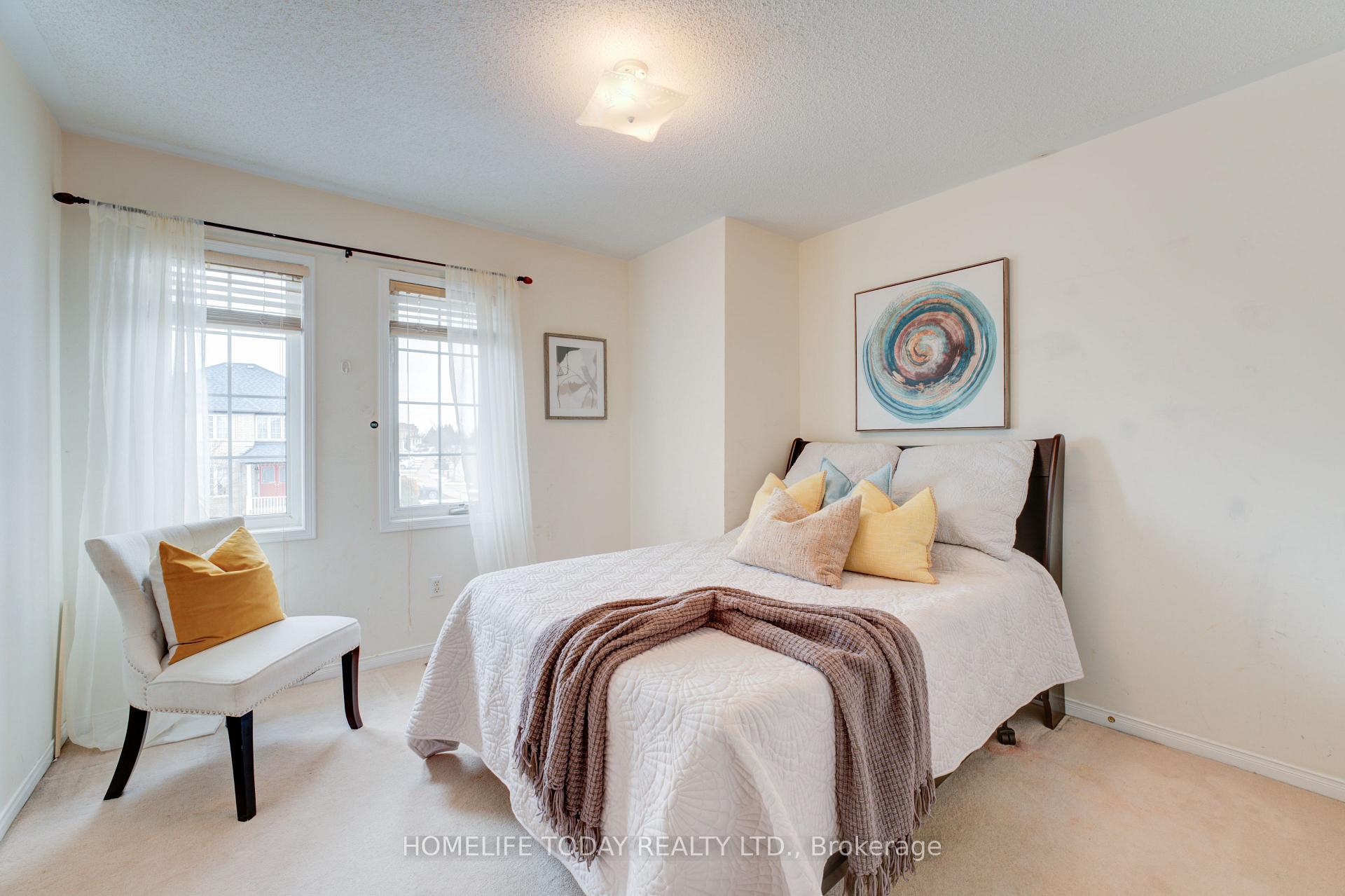 Photo 25 of 38 Telford Street, Ajax, Northwest Ajax — HOMEH