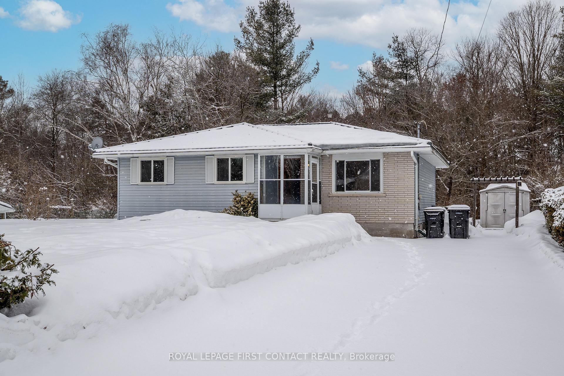 Photo 1 of 39 Sandsprings Crescent, Essa, Angus — HOMEH