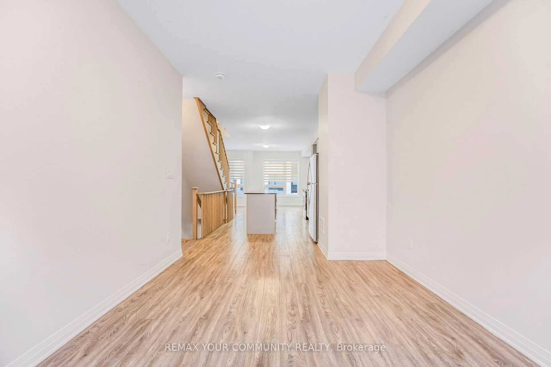 Photo 6 of 1721 Pleasure Valley Path, Oshawa, Samac — HOMEH