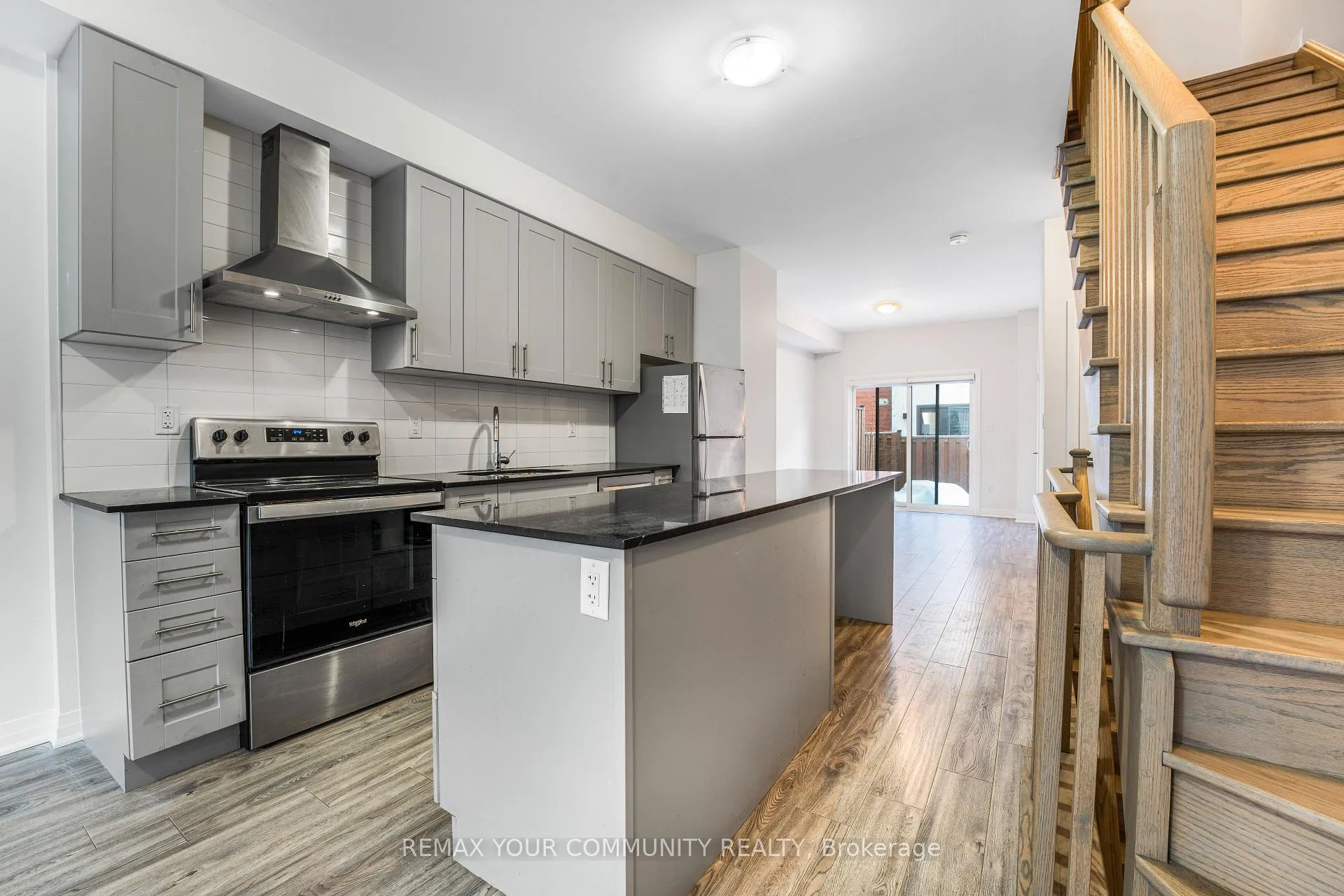 Photo 8 of 1721 Pleasure Valley Path, Oshawa, Samac — HOMEH