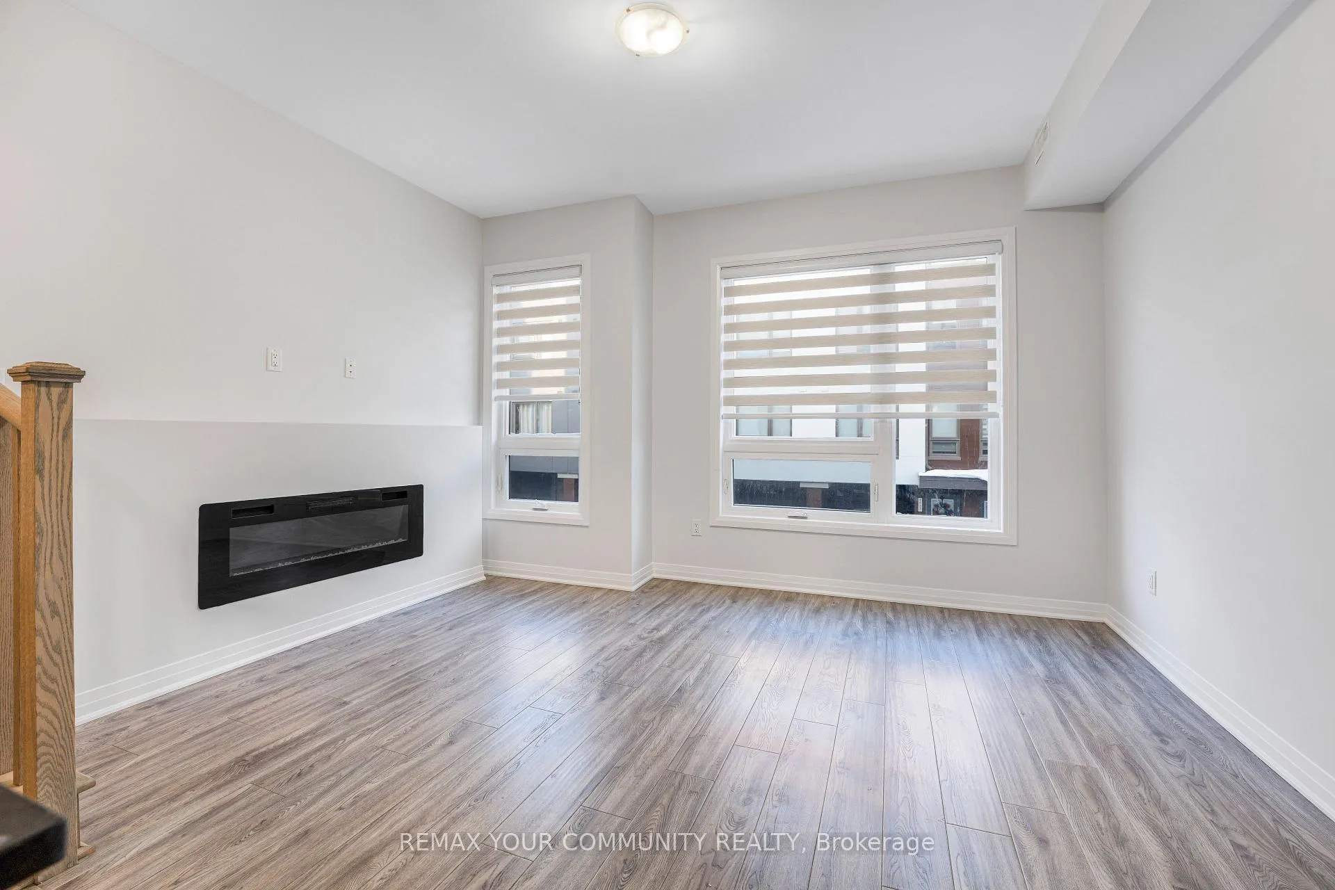 Photo 10 of 1721 Pleasure Valley Path, Oshawa, Samac — HOMEH