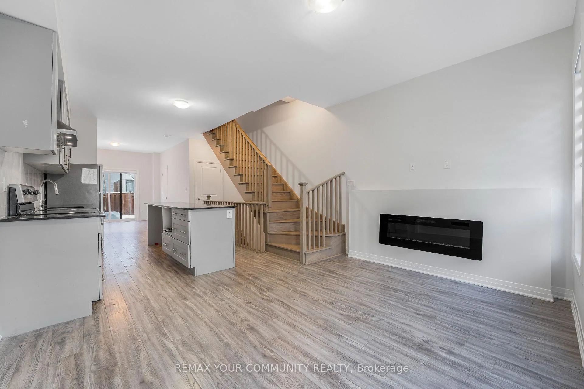 Photo 11 of 1721 Pleasure Valley Path, Oshawa, Samac — HOMEH
