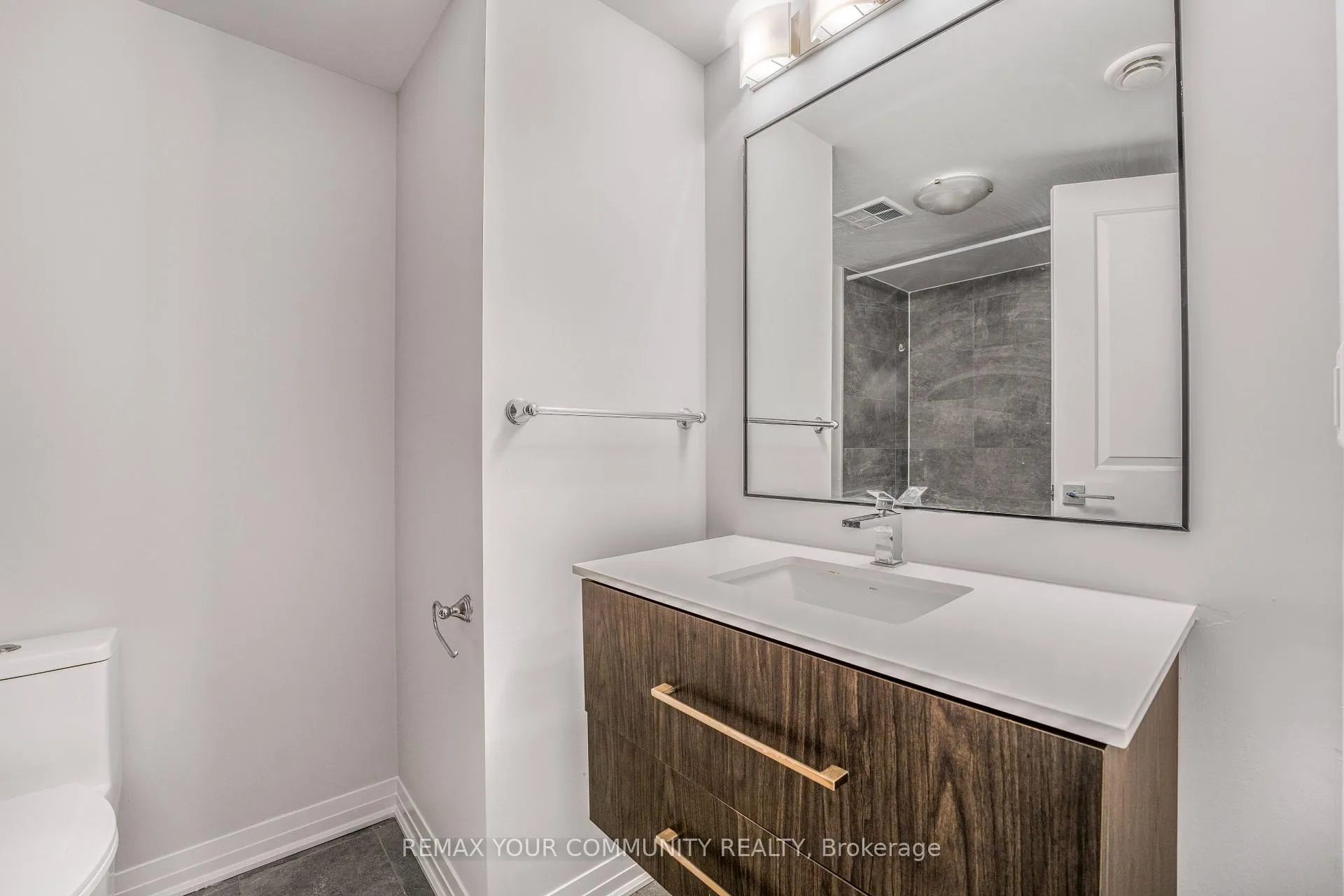 Photo 14 of 1721 Pleasure Valley Path, Oshawa, Samac — HOMEH