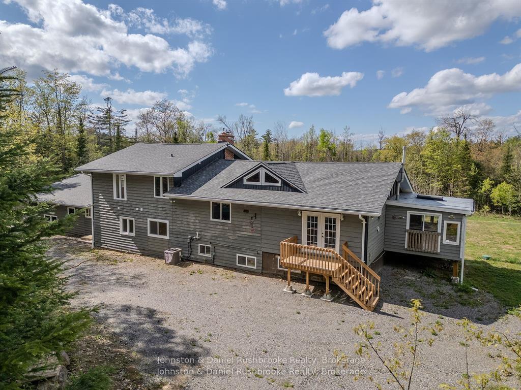 Photo 4 of 1267 Silver Lake Road, Gravenhurst, Muskoka (S) — HOMEH