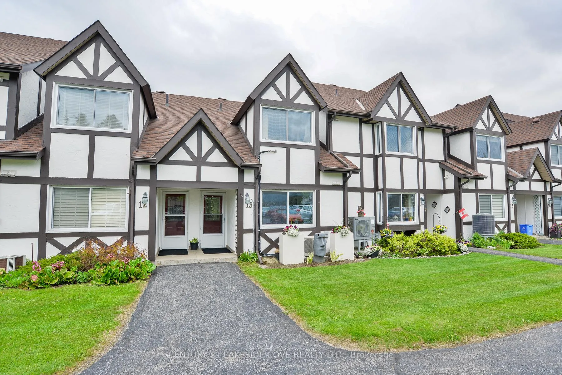 Photo 2 of Unit Unit 13, 31 Laguna Parkway, Ramara, Brechin — HOMEH