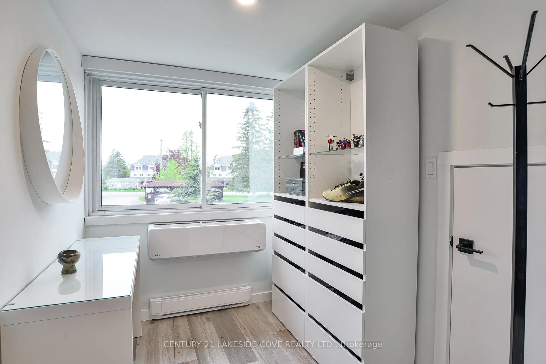 Photo 20 of Unit Unit 13, 31 Laguna Parkway, Ramara, Brechin — HOMEH