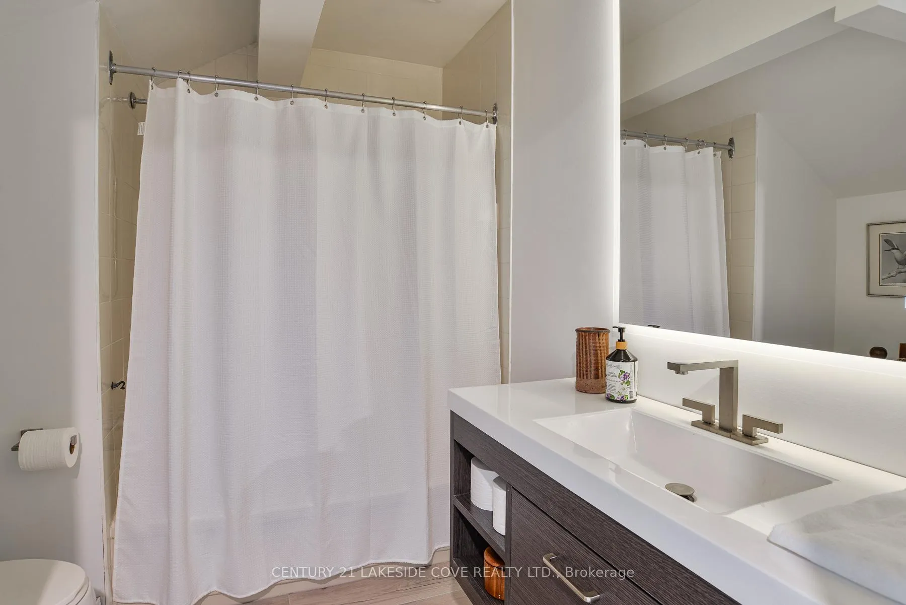 Photo 21 of Unit Unit 13, 31 Laguna Parkway, Ramara, Brechin — HOMEH