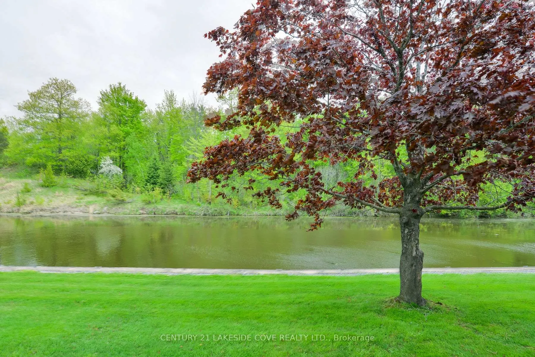 Photo 27 of Unit Unit 13, 31 Laguna Parkway, Ramara, Brechin — HOMEH