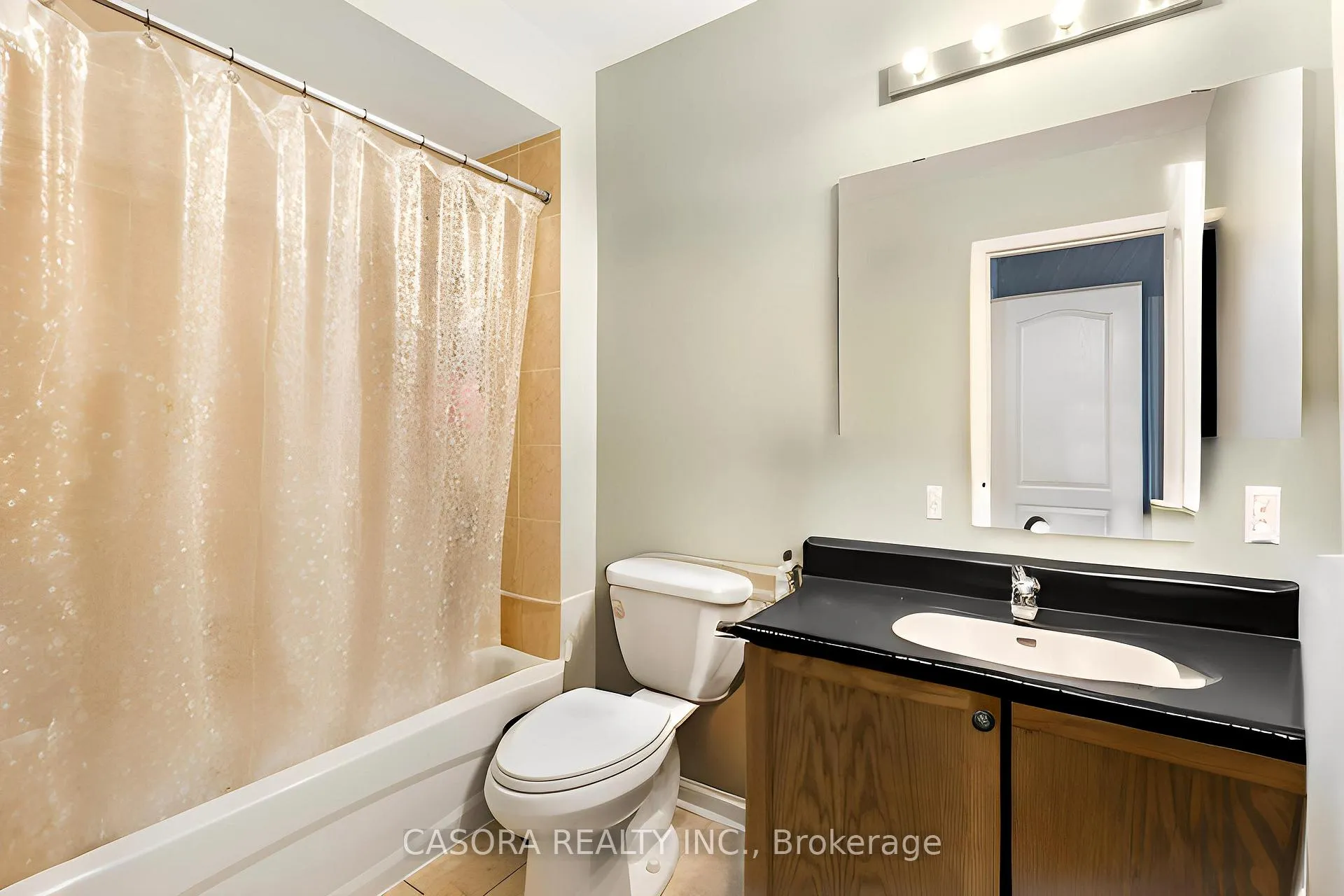 Photo 9 of 454 Beach Boulevard, Hamilton, Hamilton Beach — HOMEH