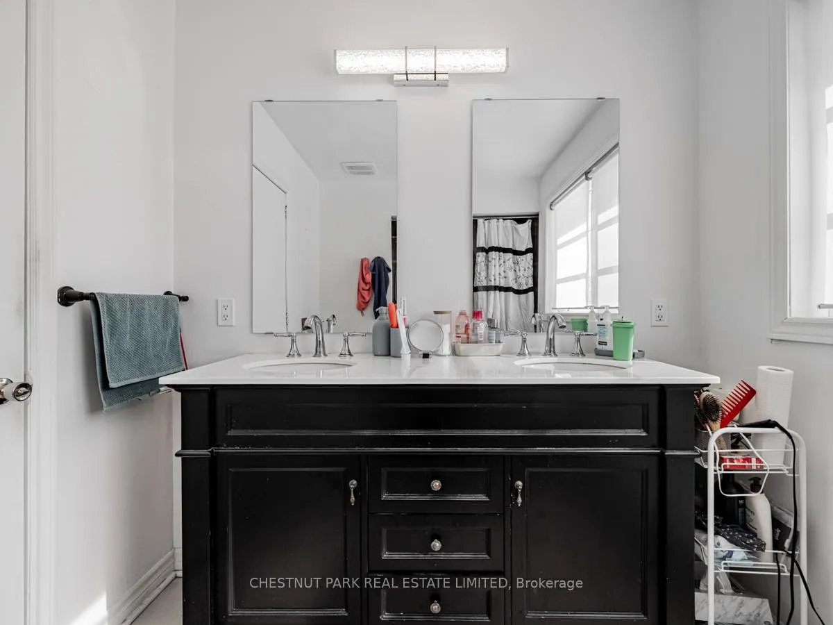 Photo 14 of 52 Tefley Road, North York, Newtonbrook West — HOMEH
