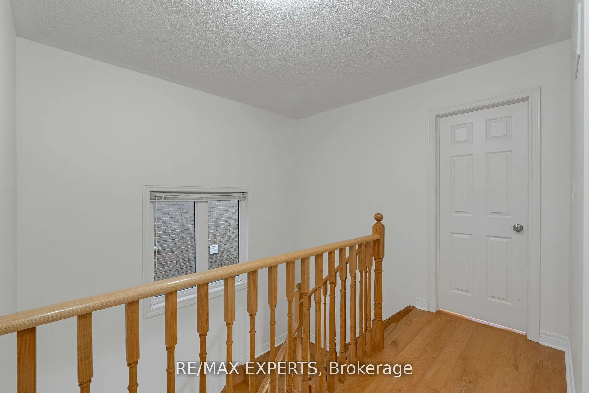 Photo 18 of 41 McCabe Lane, New Tecumseth, Tottenham — HOMEH