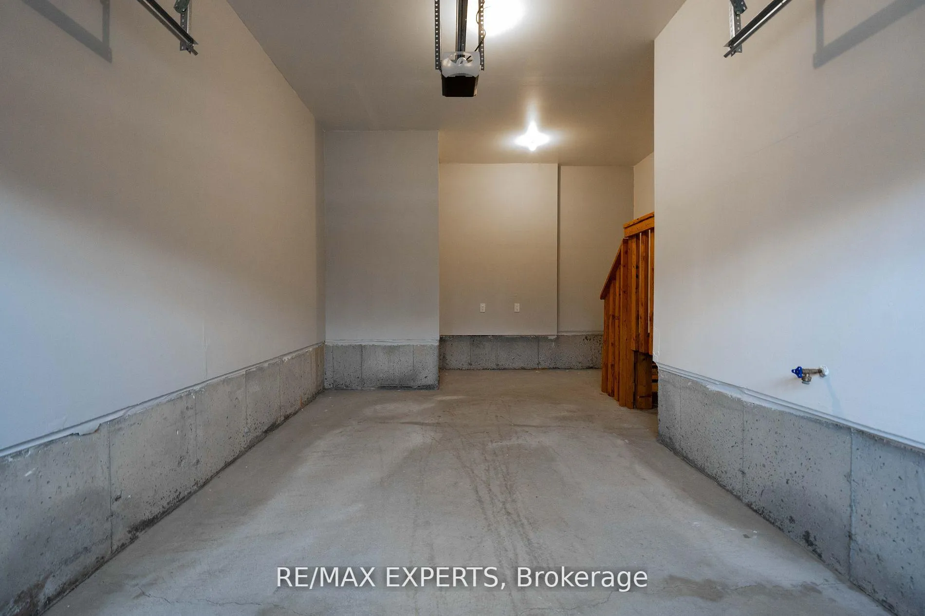 Photo 40 of 41 McCabe Lane, New Tecumseth, Tottenham — HOMEH