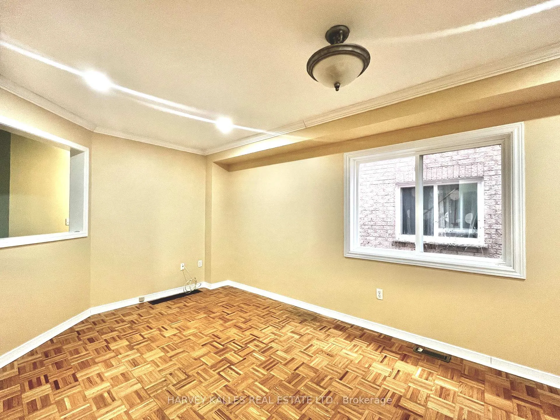 Photo 4 of 55 Native Landing, Brampton, Fletcher's Creek Village — HOMEH