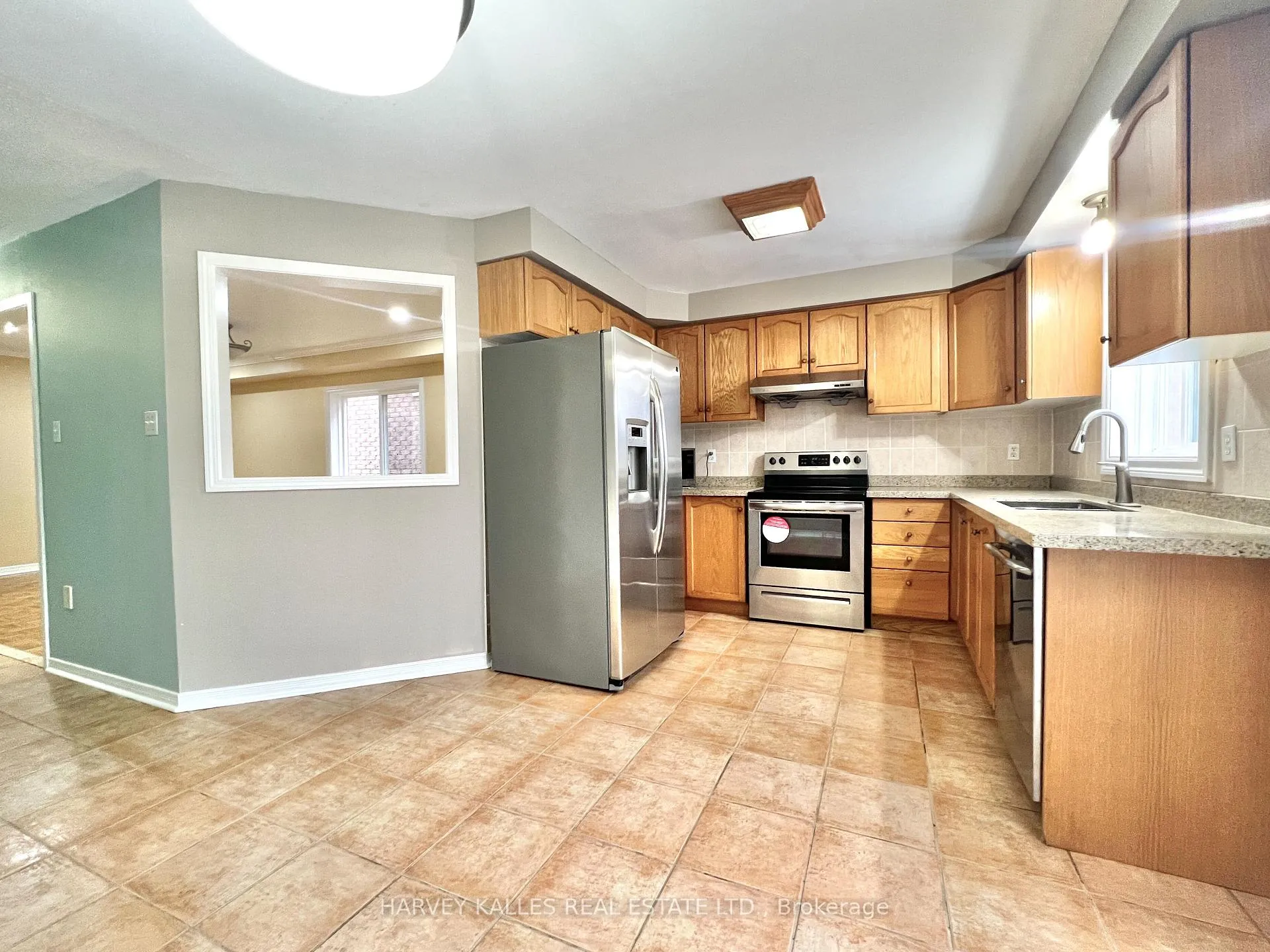 Photo 7 of 55 Native Landing, Brampton, Fletcher's Creek Village — HOMEH