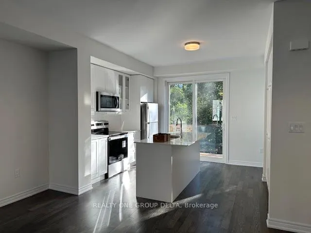 Photo 1 of 39 Folcroft (Upper) Street, Brampton, Credit Valley — HOMEH