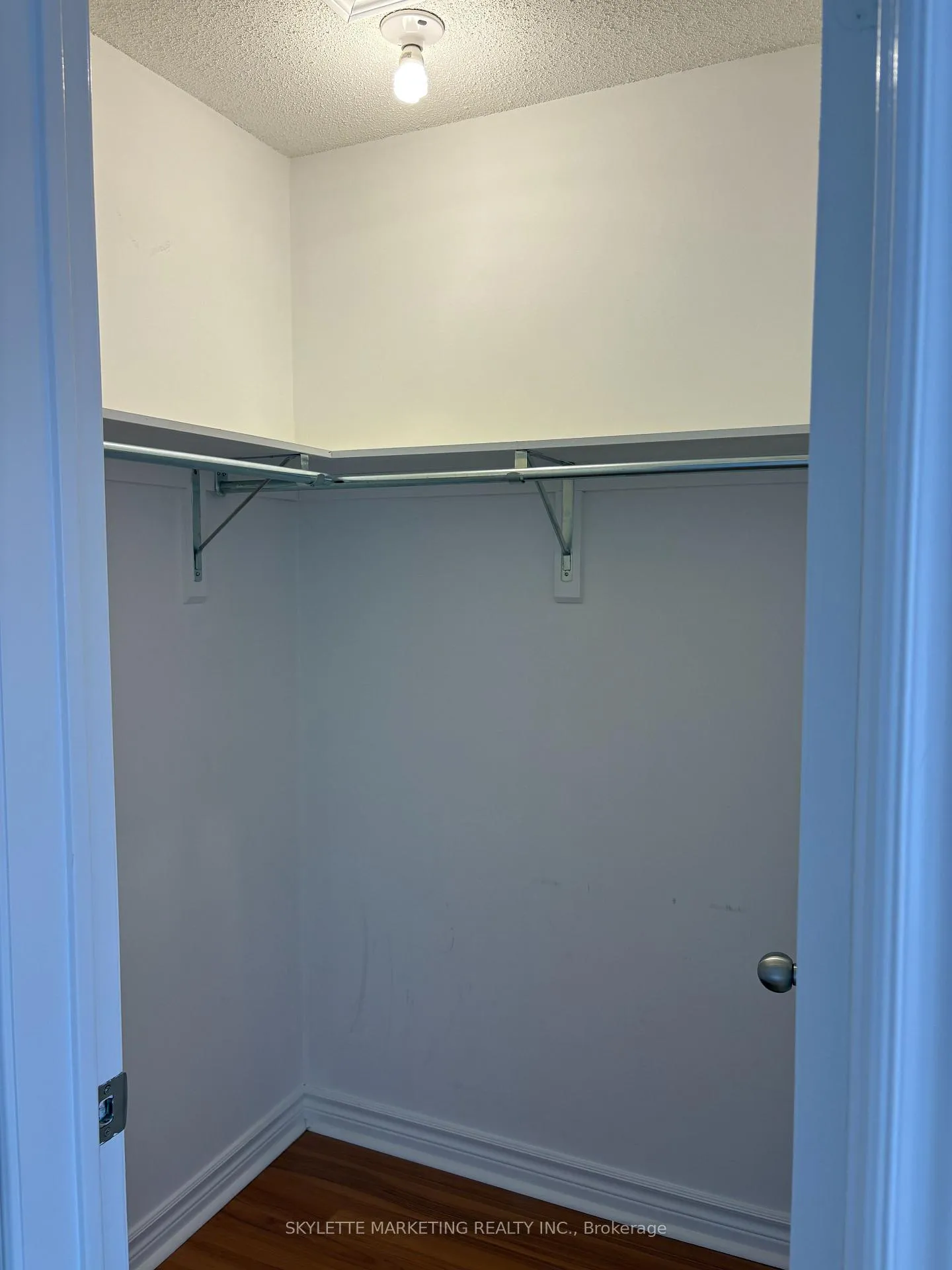 Photo 7 of 307 Milliken Meadow Drive, Markham, Milliken Mills West — HOMEH
