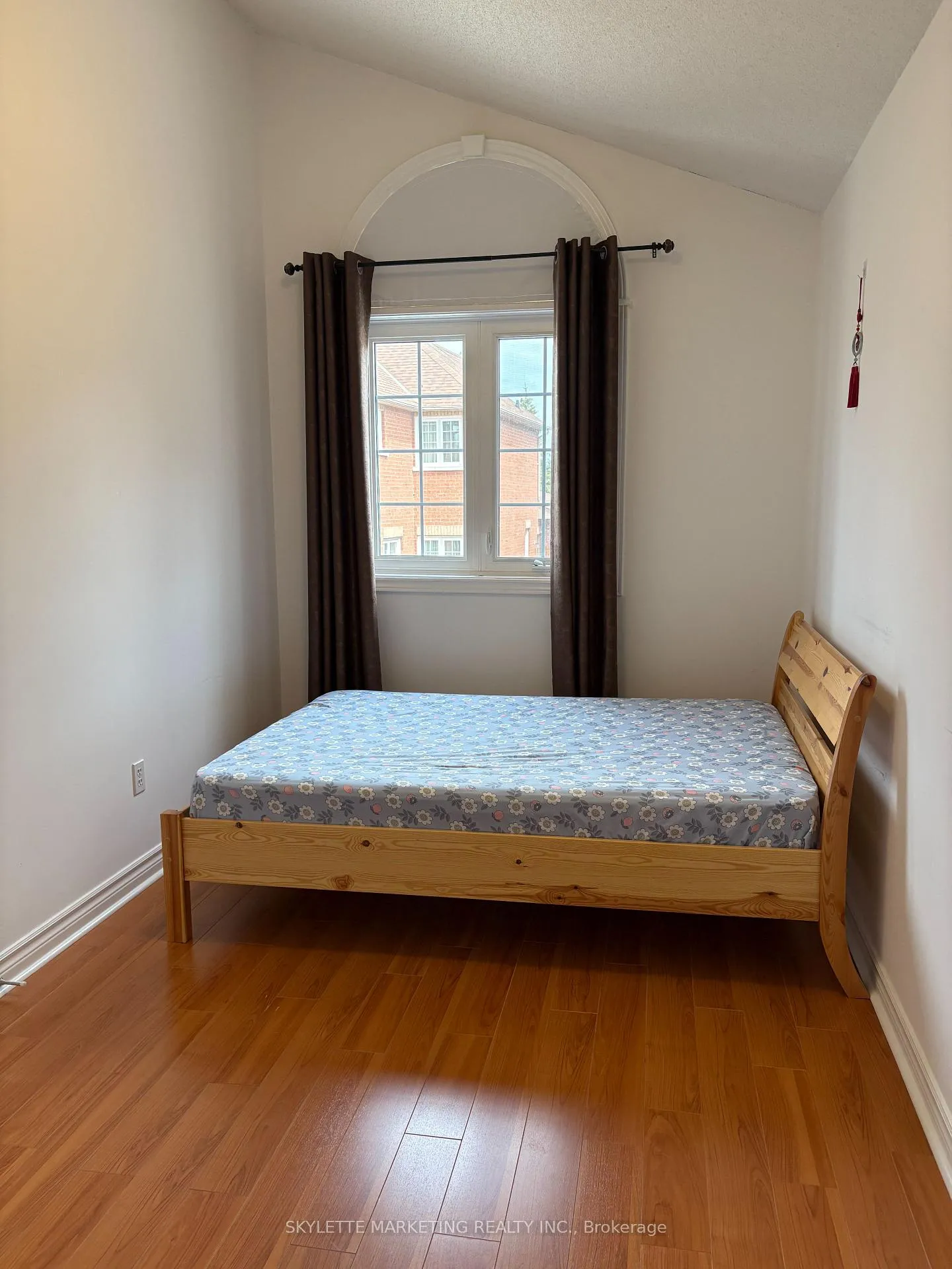 Photo 10 of 307 Milliken Meadow Drive, Markham, Milliken Mills West — HOMEH