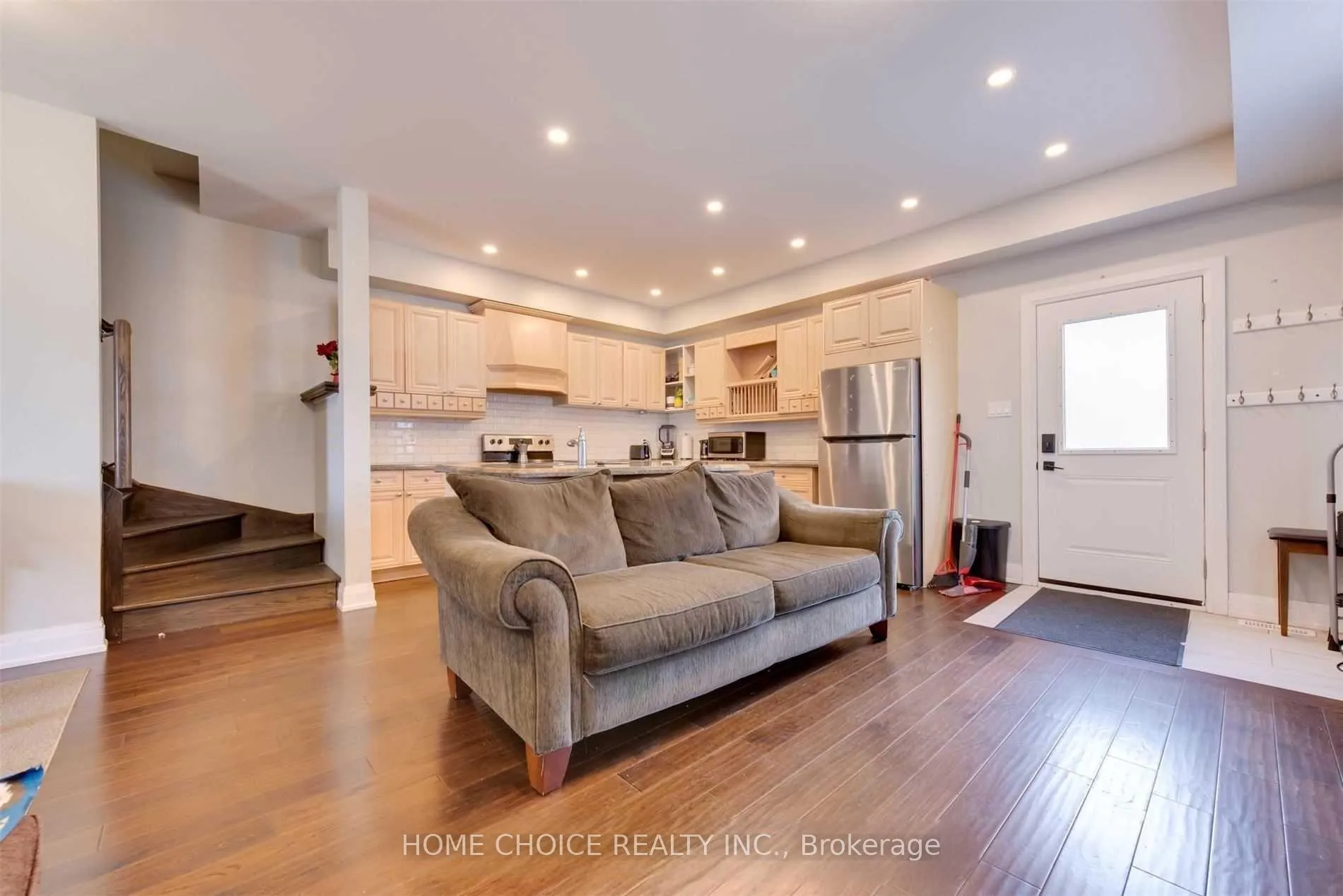 Photo 6 of 27 Stonehart Lane, Barrie, East Bayfield — HOMEH