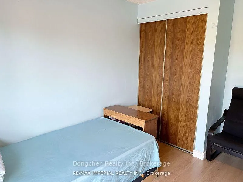 Photo 13 of 145 Risebrough Circuit, Markham, Milliken Mills West — HOMEH