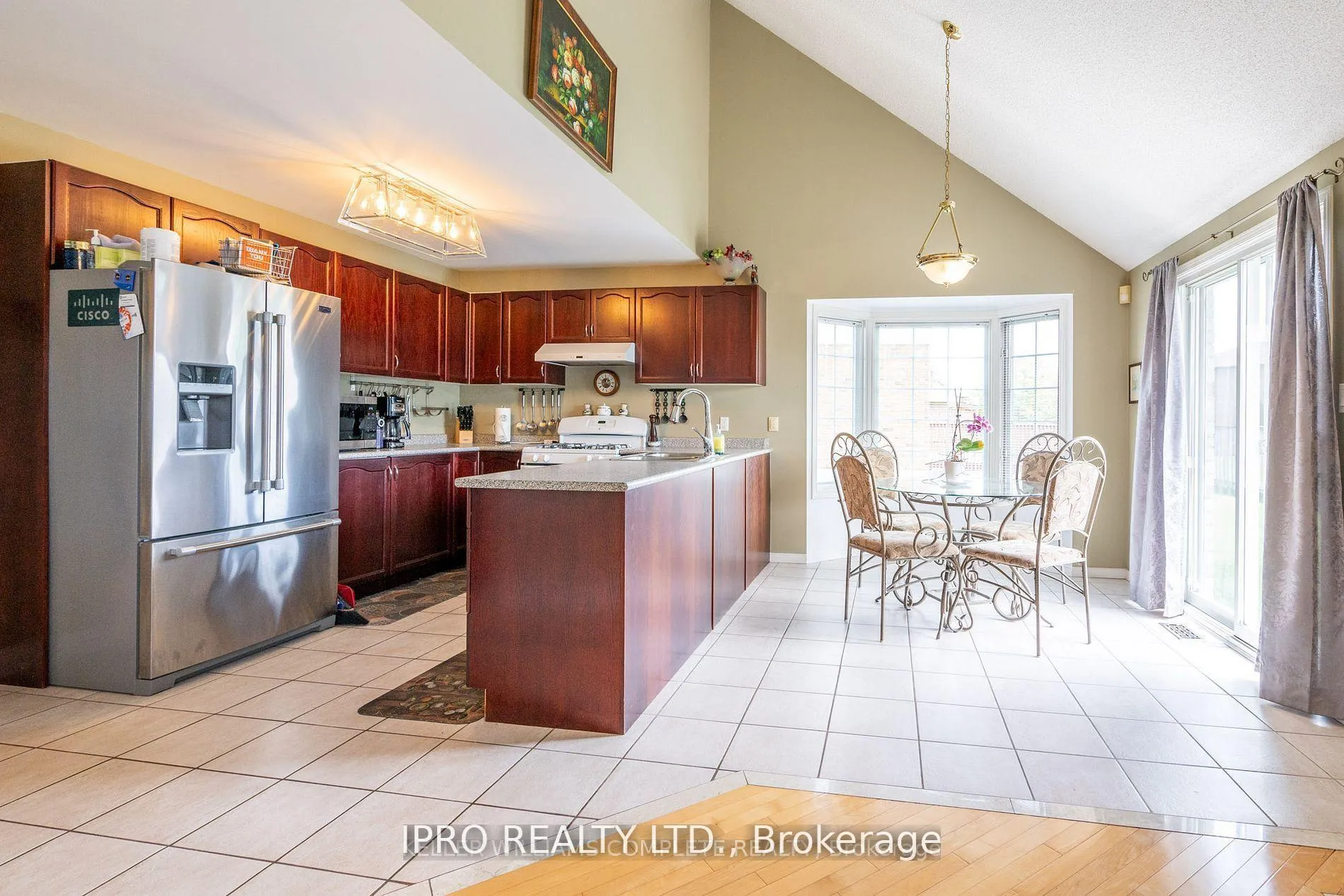 Photo 9 of 186 Locheed Drive, Hamilton, Lisgar — HOMEH