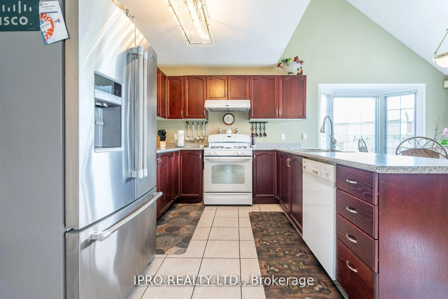 Photo 10 of 186 Locheed Drive, Hamilton, Lisgar — HOMEH