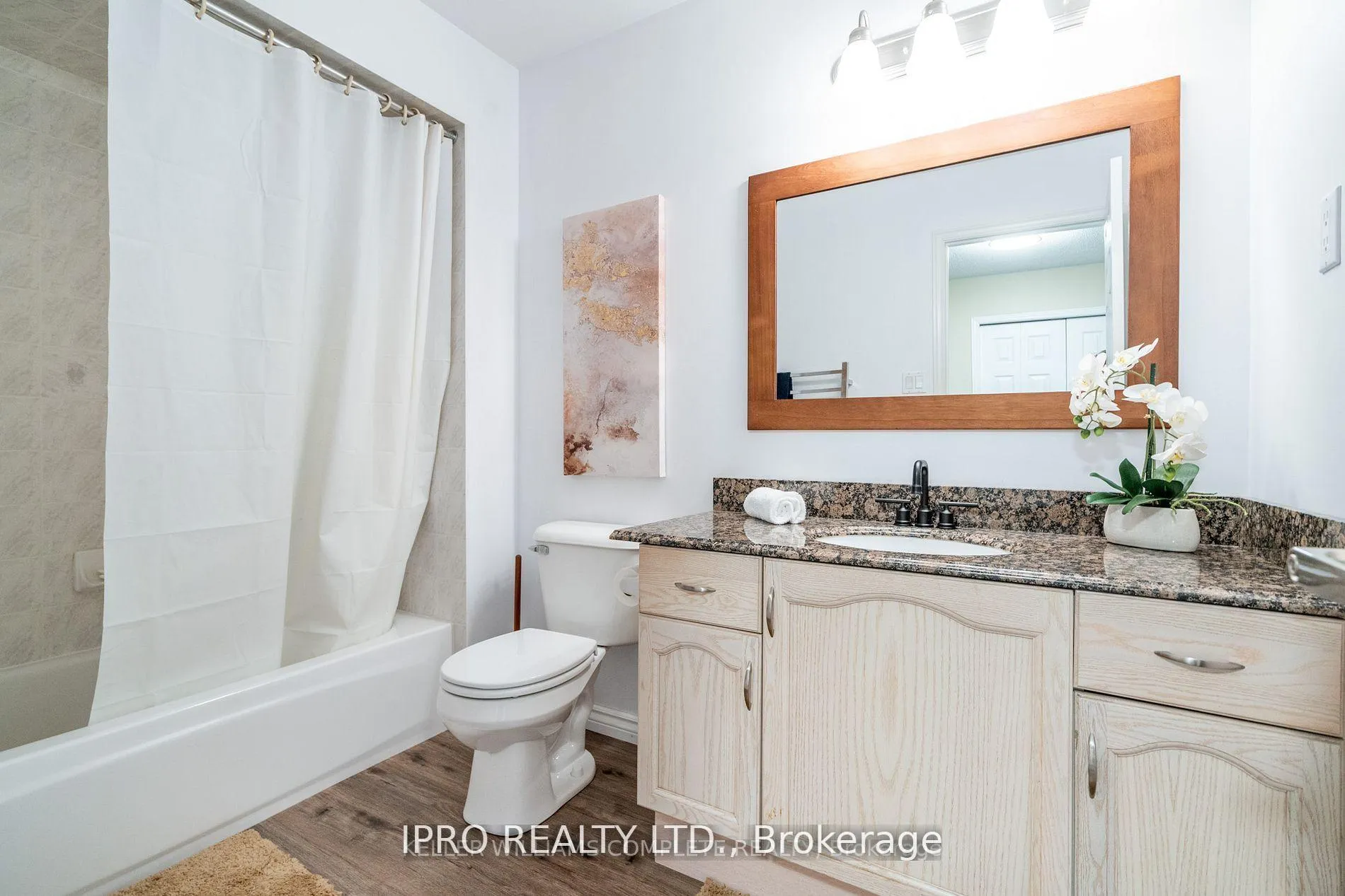 Photo 21 of 186 Locheed Drive, Hamilton, Lisgar — HOMEH