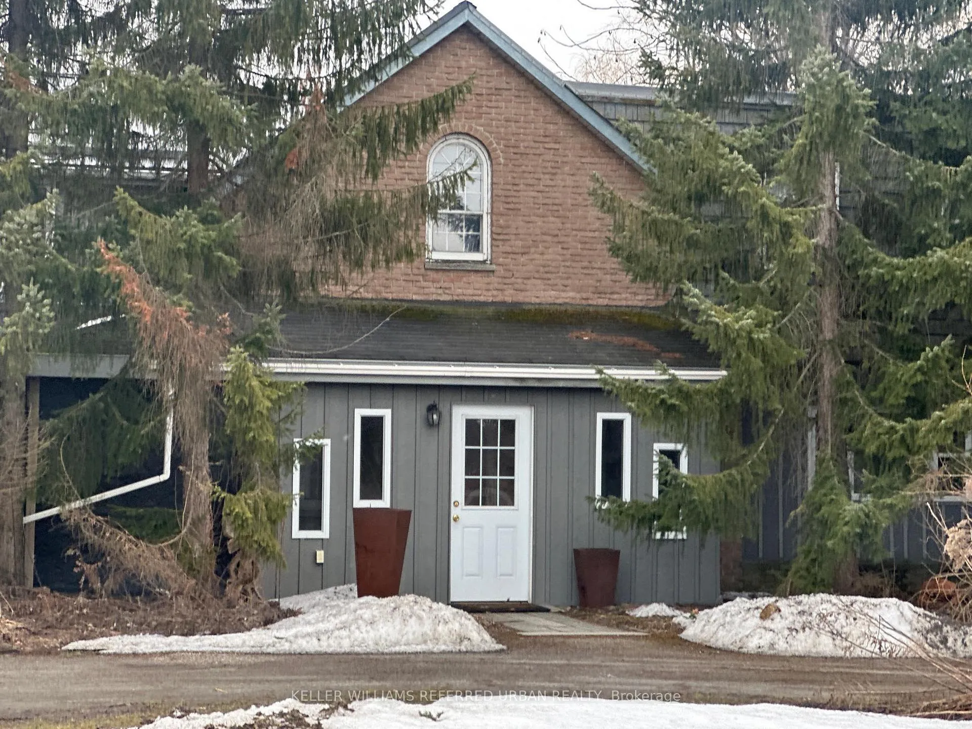 Front of Unit 15, 1430 Durham Regional Road