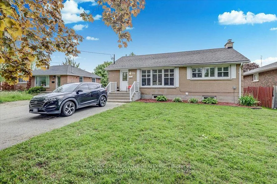 Photo 1 of 449 Fernhill Boulevard, Oshawa, McLaughlin — HOMEH