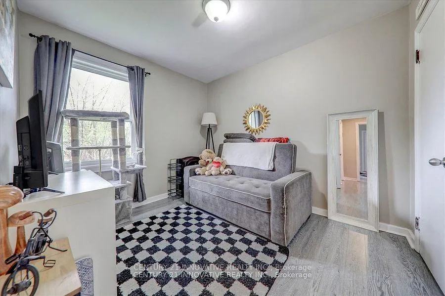 Photo 15 of 449 Fernhill Boulevard, Oshawa, McLaughlin — HOMEH