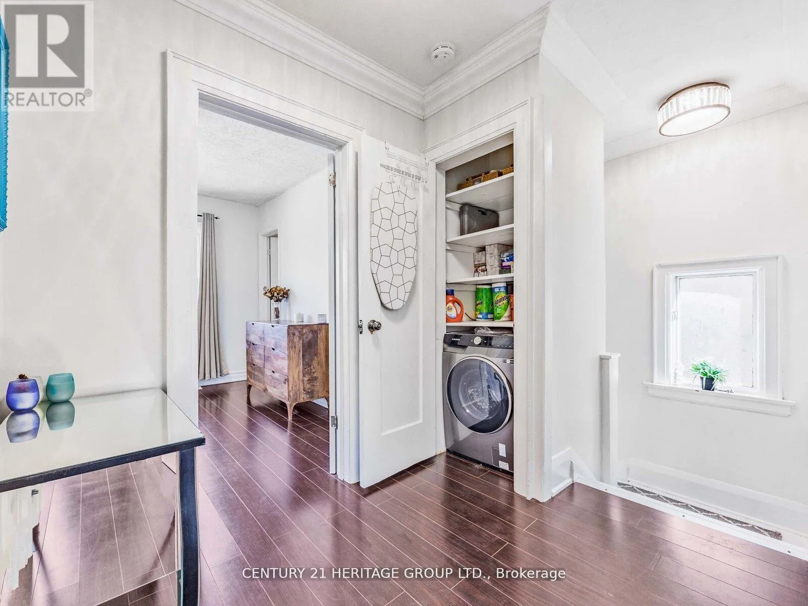 Photo 23 of 49 Yonge Boulevard, Toronto, Lawrence Park North — HOMEH