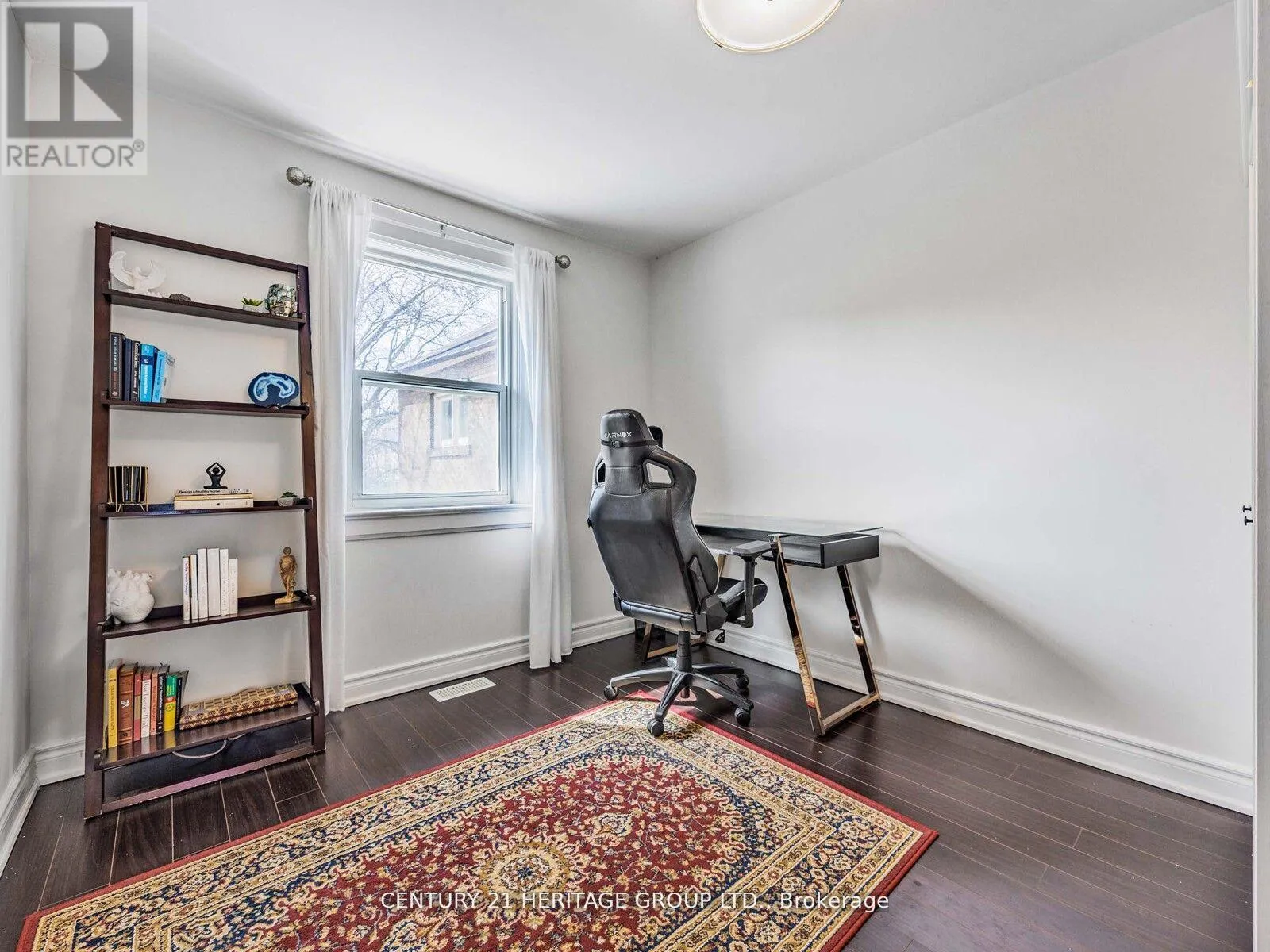 Photo 24 of 49 Yonge Boulevard, Toronto, Lawrence Park North — HOMEH