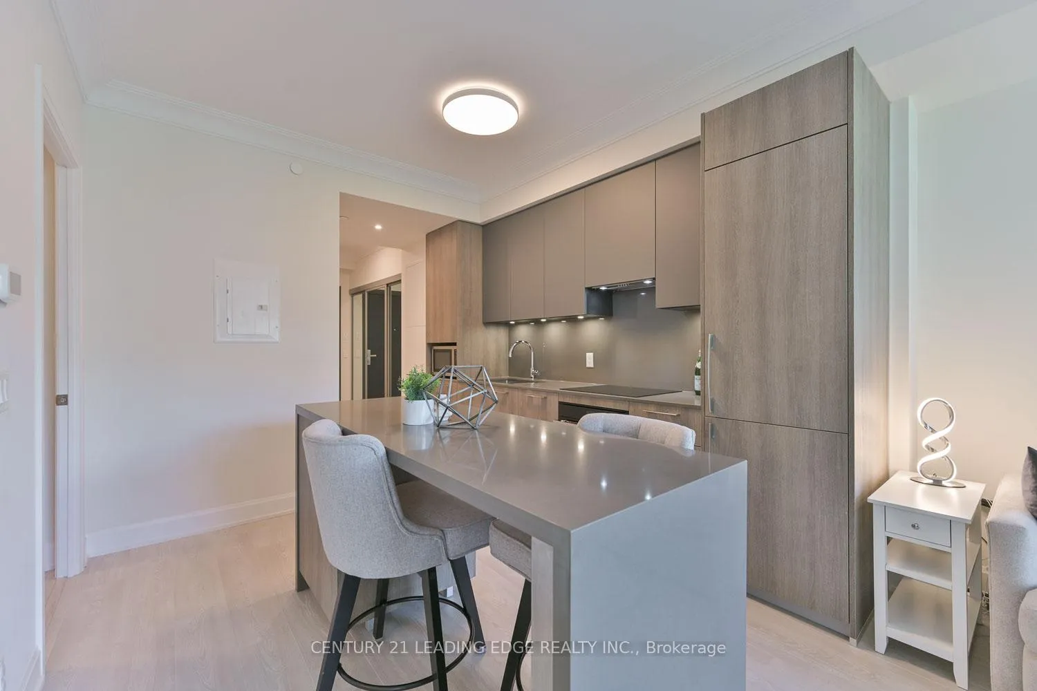 Photo 12 of Unit 210, 18 Water Walk Drive, Markham, Unionville — HOMEH