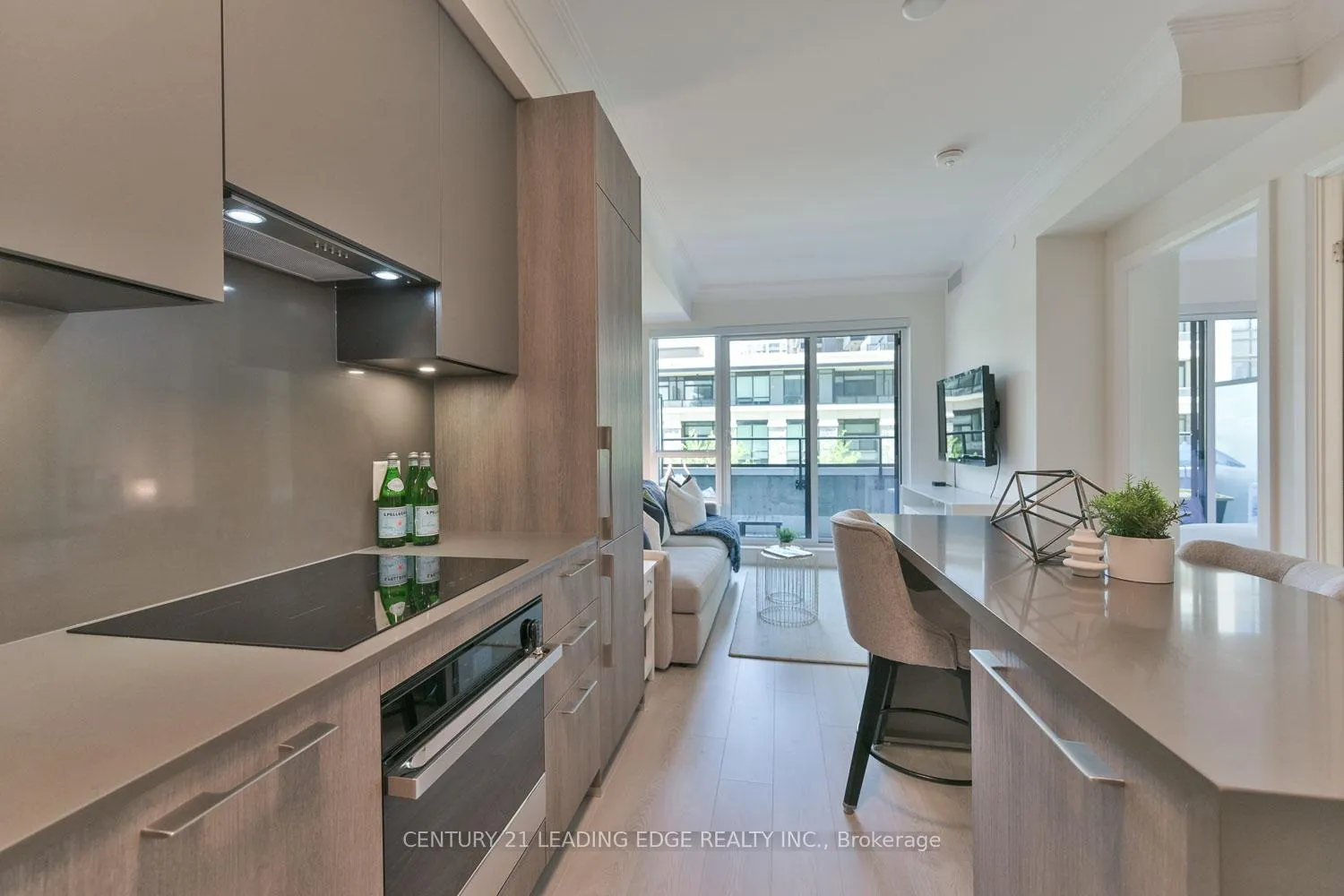 Photo 14 of Unit 210, 18 Water Walk Drive, Markham, Unionville — HOMEH