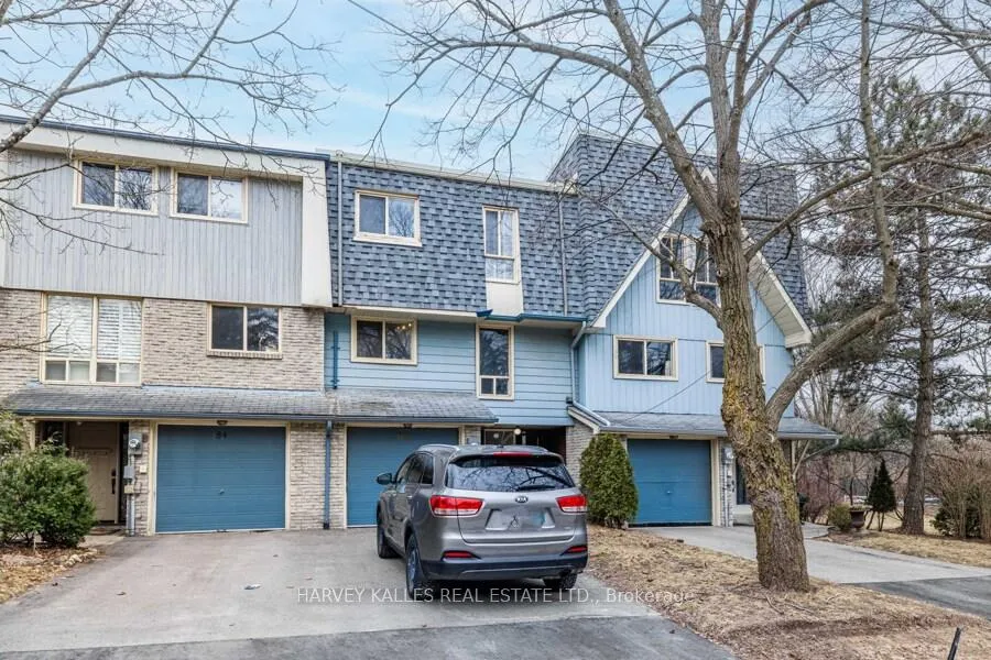 Front of 82 Poplar Crescent