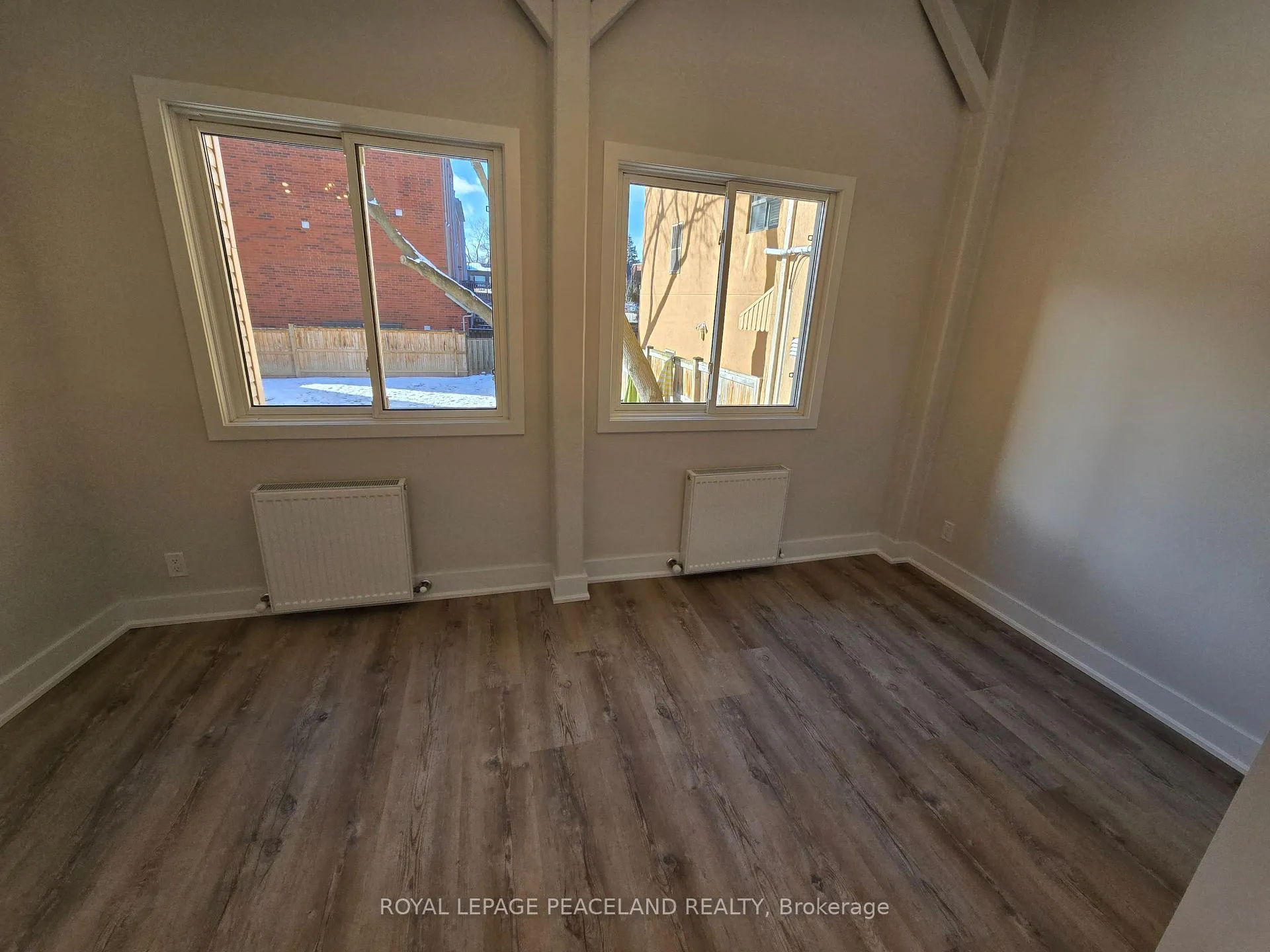 Photo 2 of Unit 3, 330 Clinton Street, Toronto, Palmerston-Little Italy — HOMEH