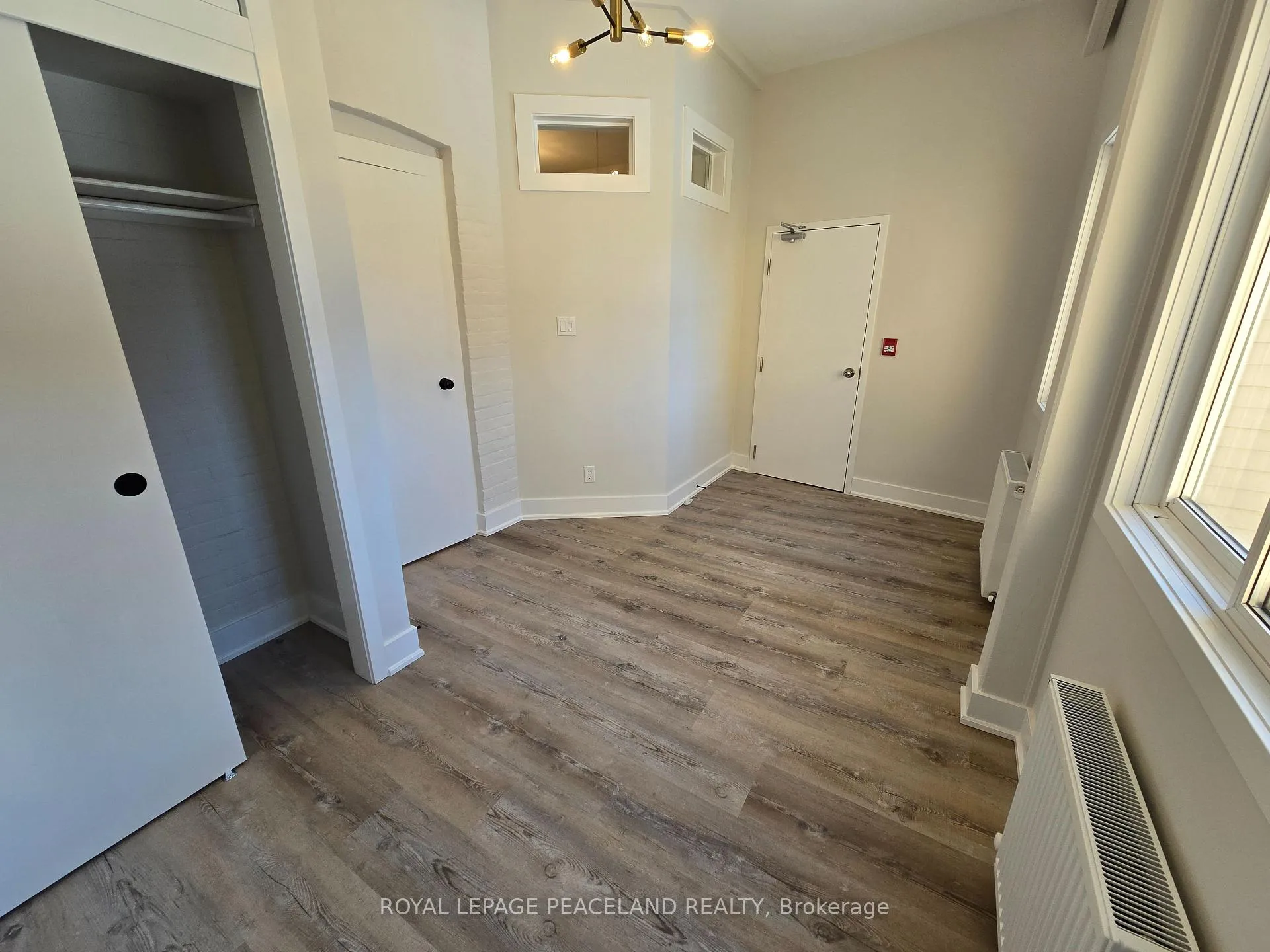 Photo 3 of Unit 3, 330 Clinton Street, Toronto, Palmerston-Little Italy — HOMEH
