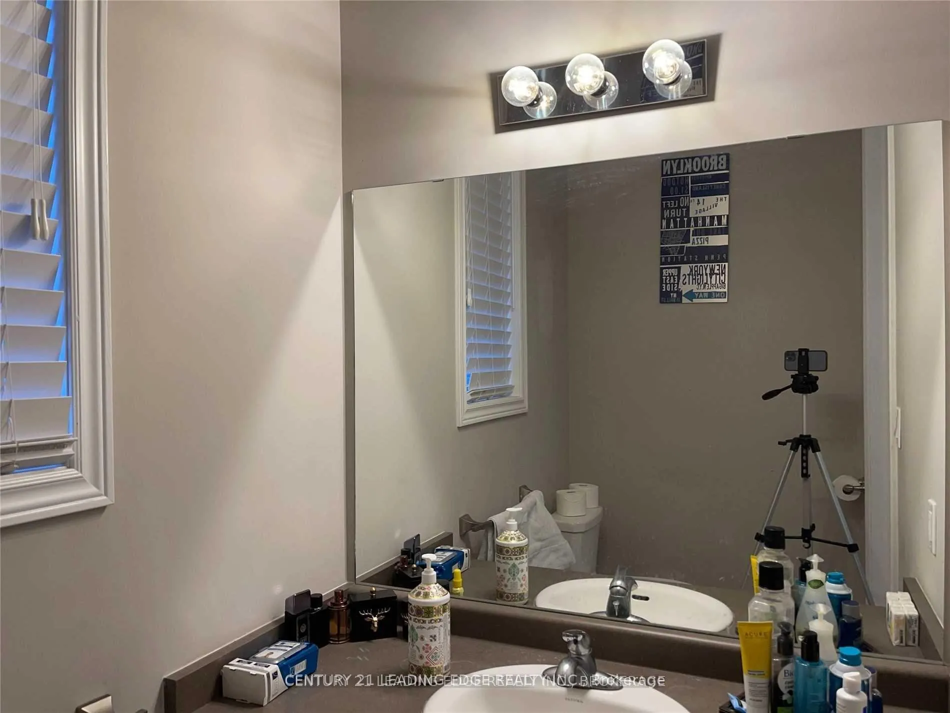 Photo 9 of 142 Chambers Drive, Hamilton, Ancaster — HOMEH