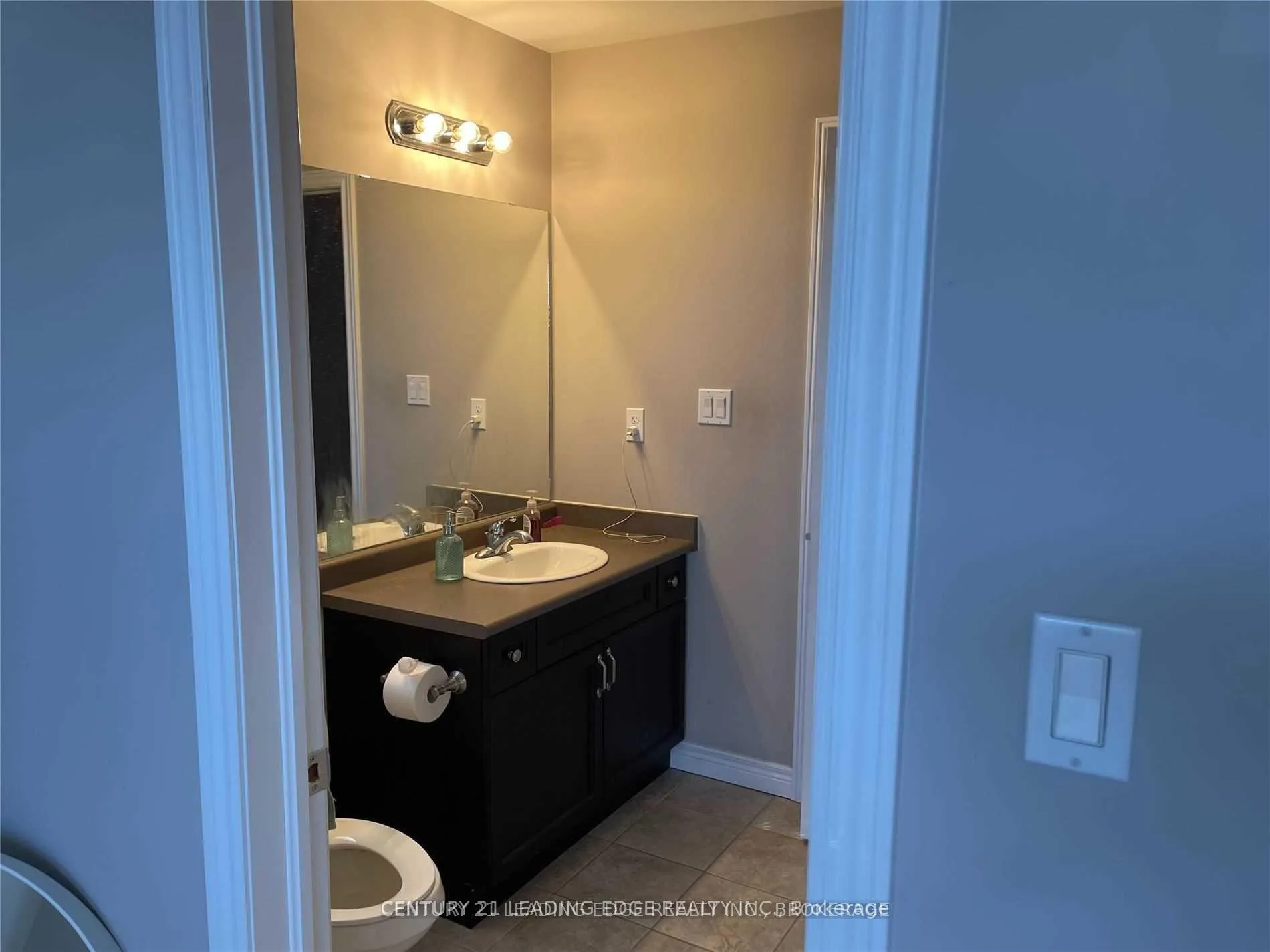 Photo 26 of 142 Chambers Drive, Hamilton, Ancaster — HOMEH