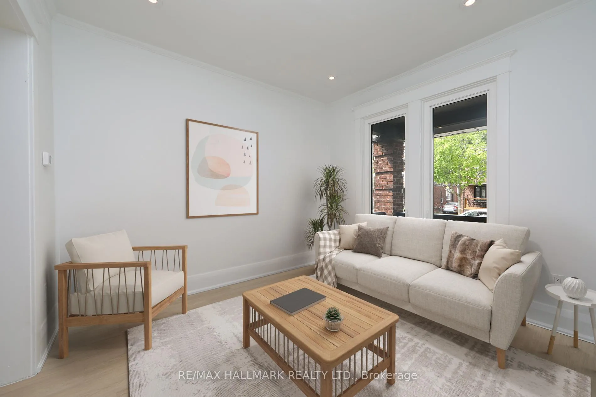Photo 7 of 47 Hiltz Avenue, Toronto, South Riverdale — HOMEH