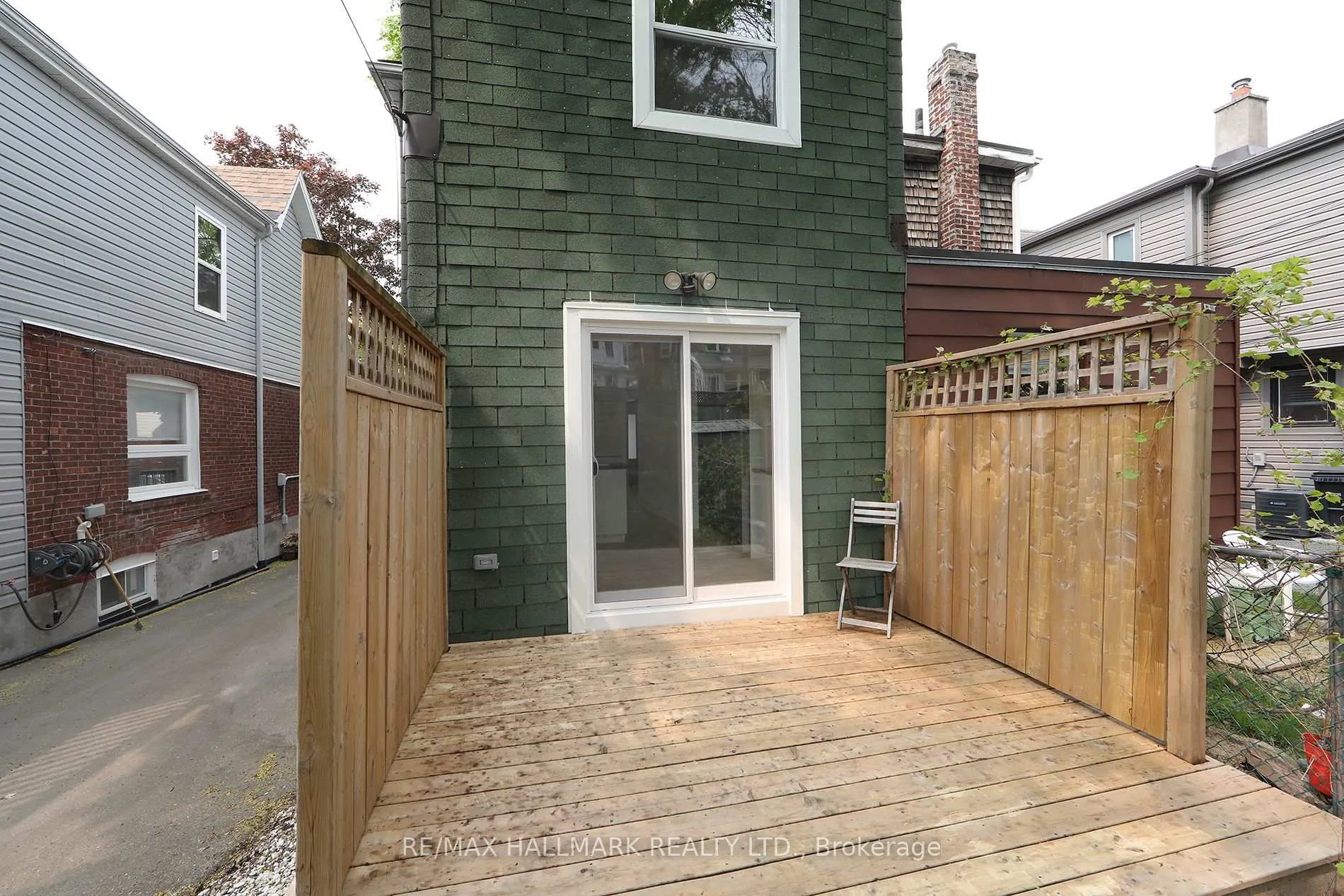 Photo 38 of 47 Hiltz Avenue, Toronto, South Riverdale — HOMEH