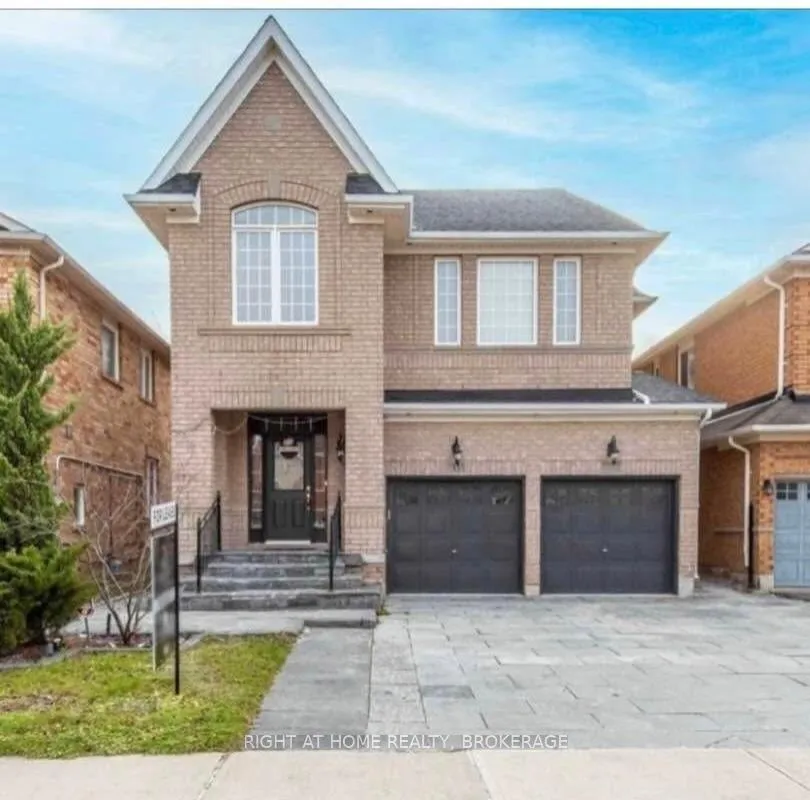 Front of 33 Crannyfield Drive