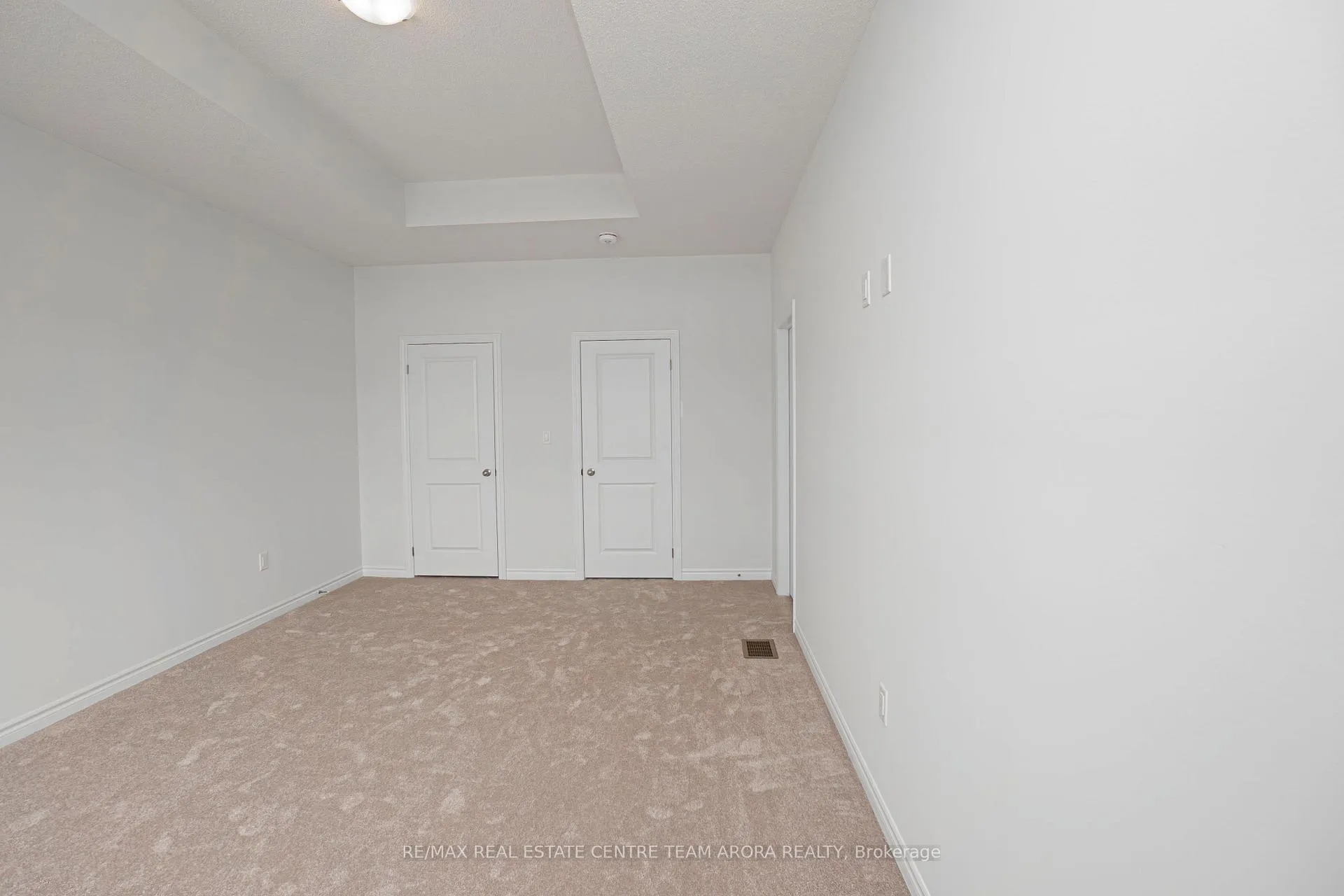 Photo 12 of 62 Bonnington Drive, Brampton, Northwest Brampton — HOMEH