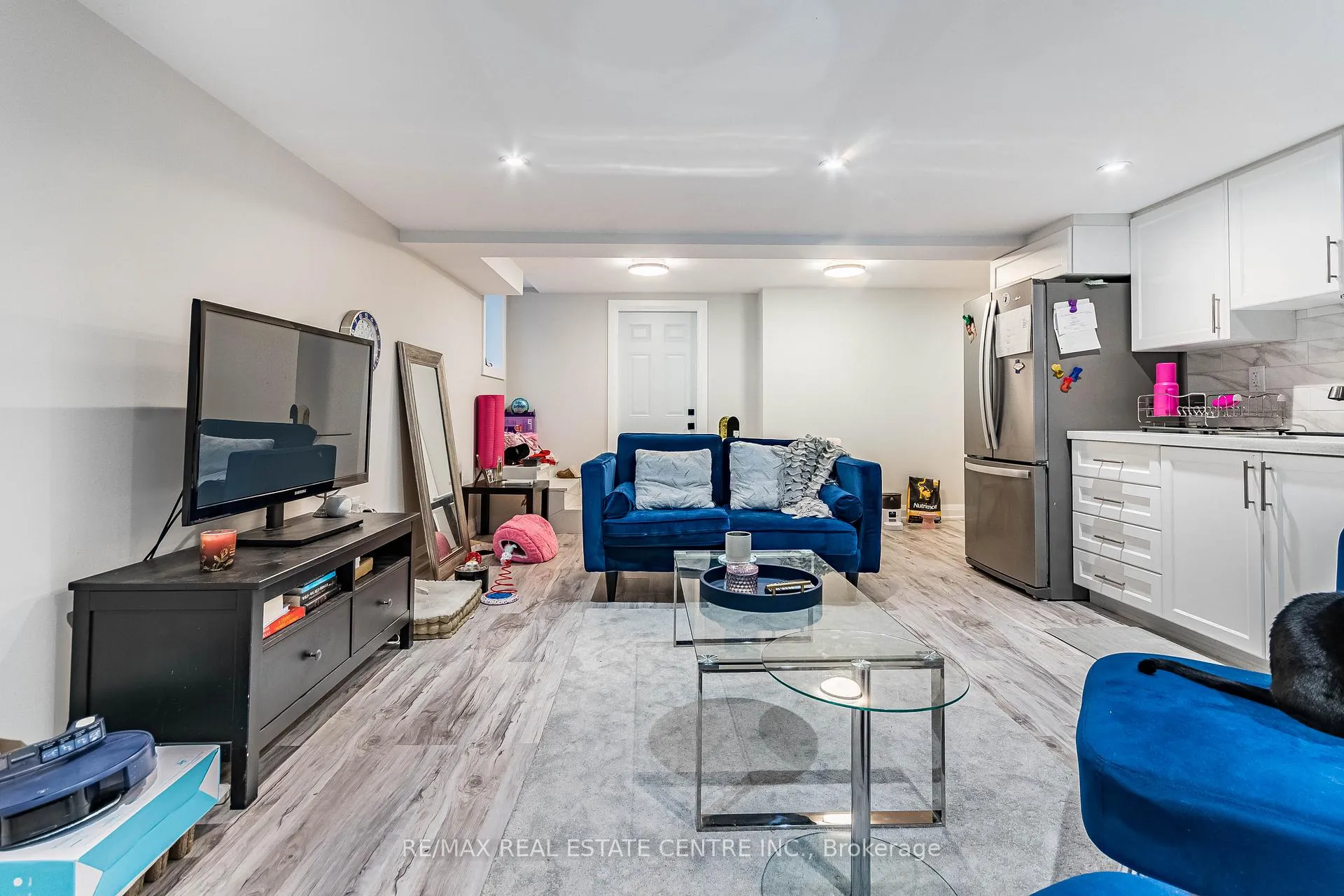 Photo 14 of Unit Lower, 17 Sable Drive, Hamilton, Ancaster — HOMEH