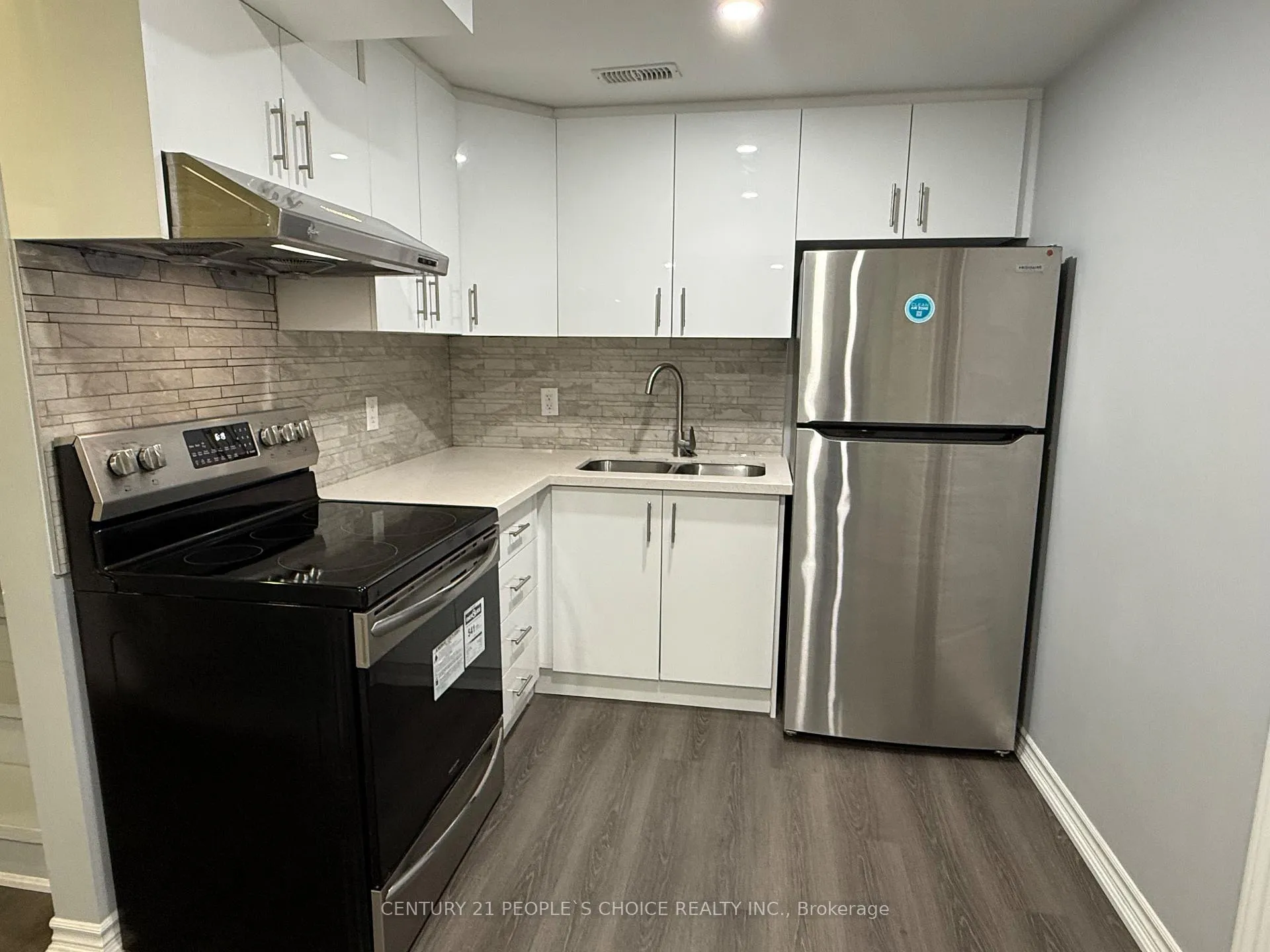 Photo 3 of Unit Bsmt, 2 Dufay Road, Brampton, Northwest Brampton — HOMEH