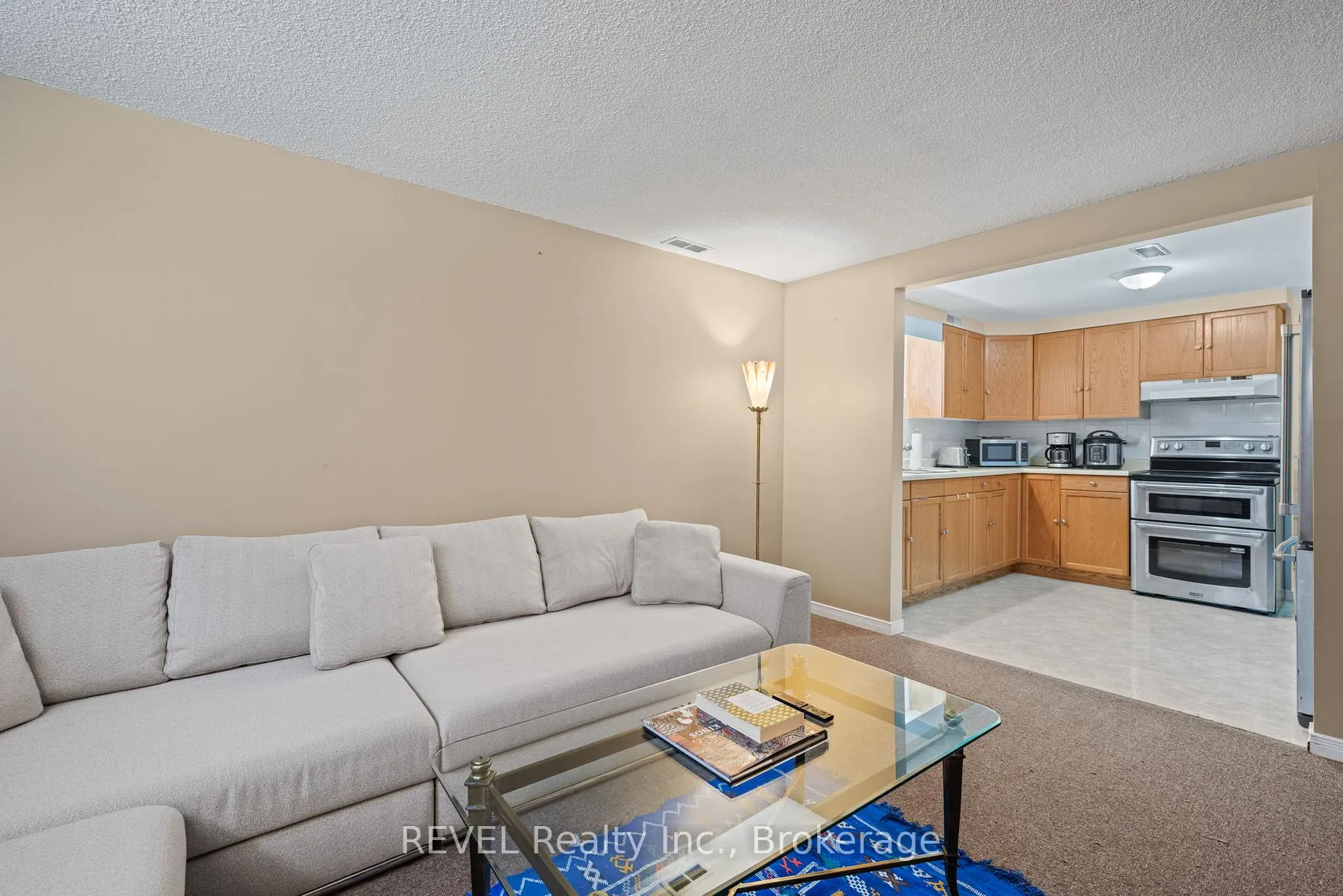 Photo 7 of Unit Lower, 101 Wellandvale Drive, Welland, N. Welland — HOMEH