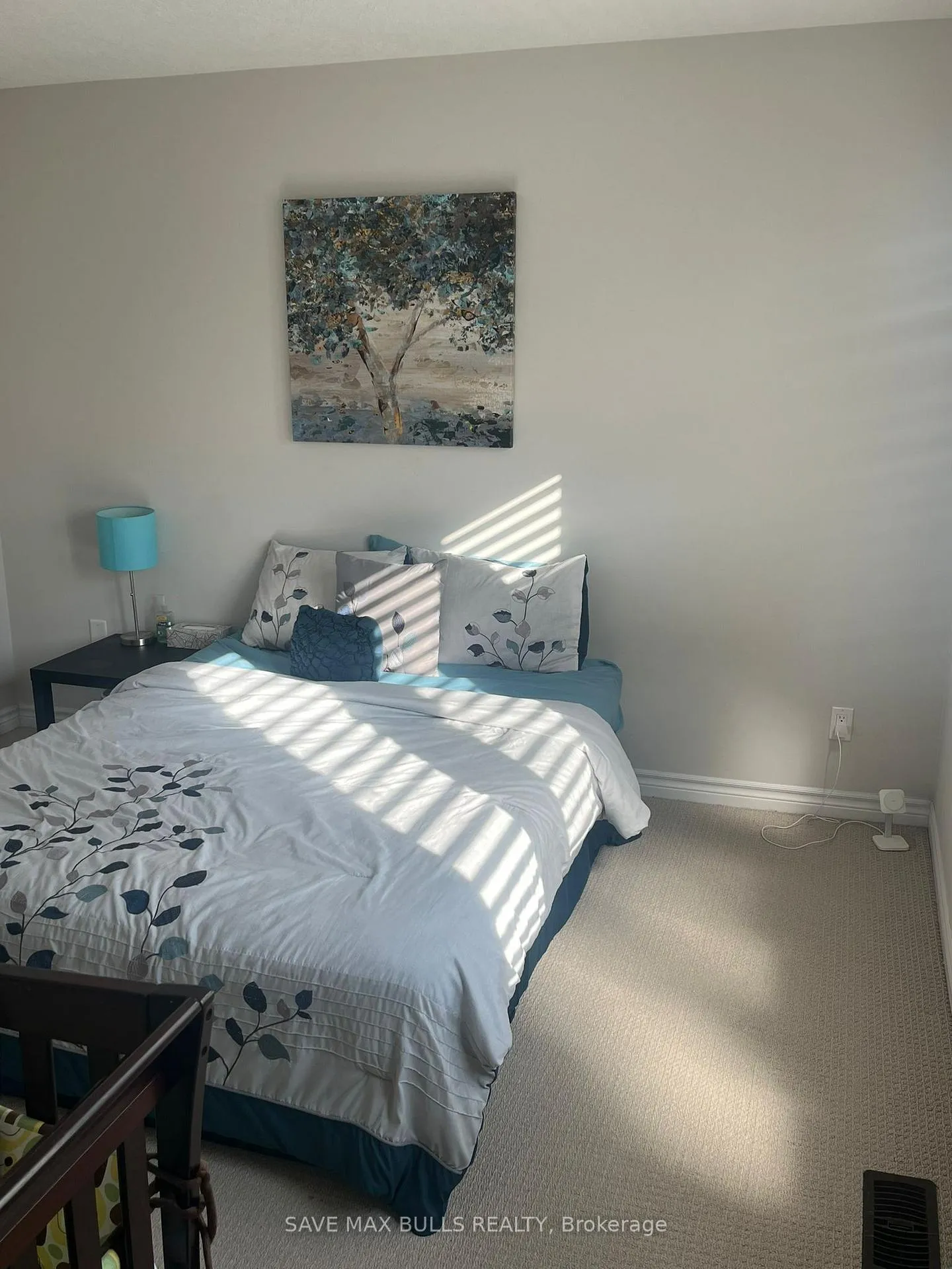 Photo 8 of 19 Dorchester Terrace, Hamilton, Stoney Creek — HOMEH