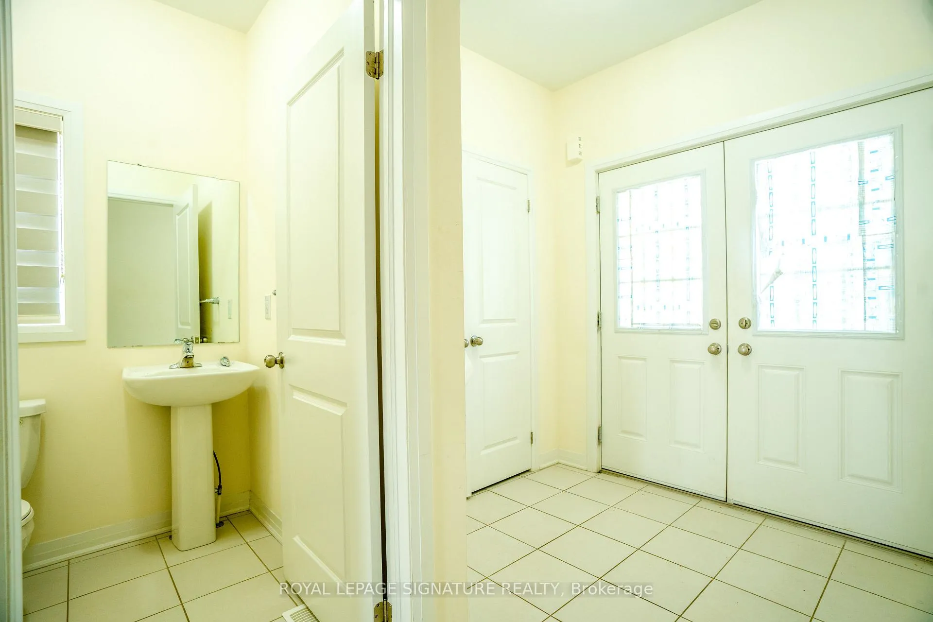 Photo 7 of 6 Brixham Lane, Brampton, Northwest Brampton — HOMEH